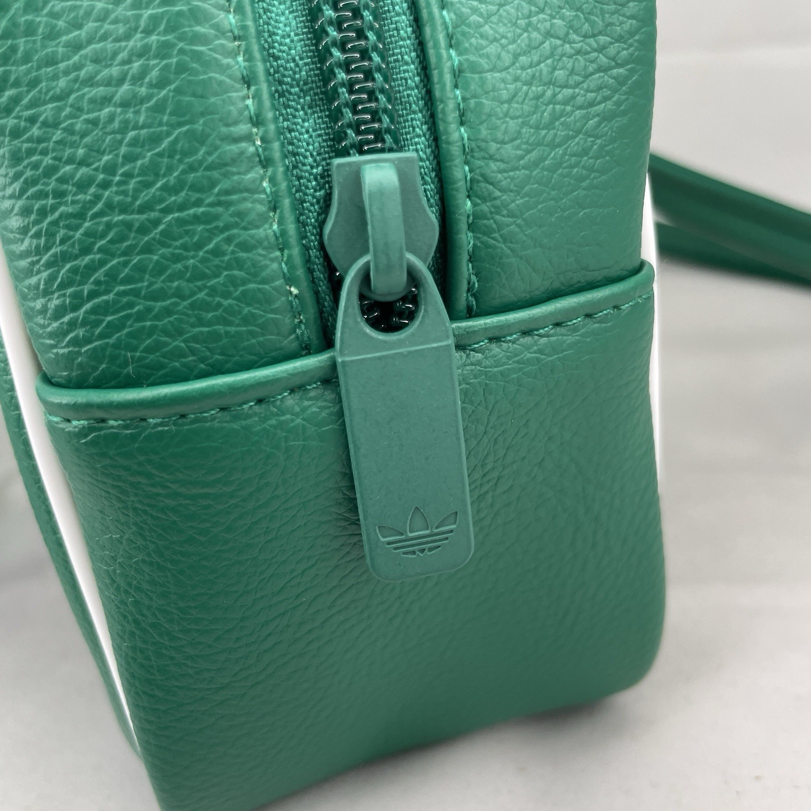 adidas Adicolor Elongated Airliner Green Bag White Trefoil Logo