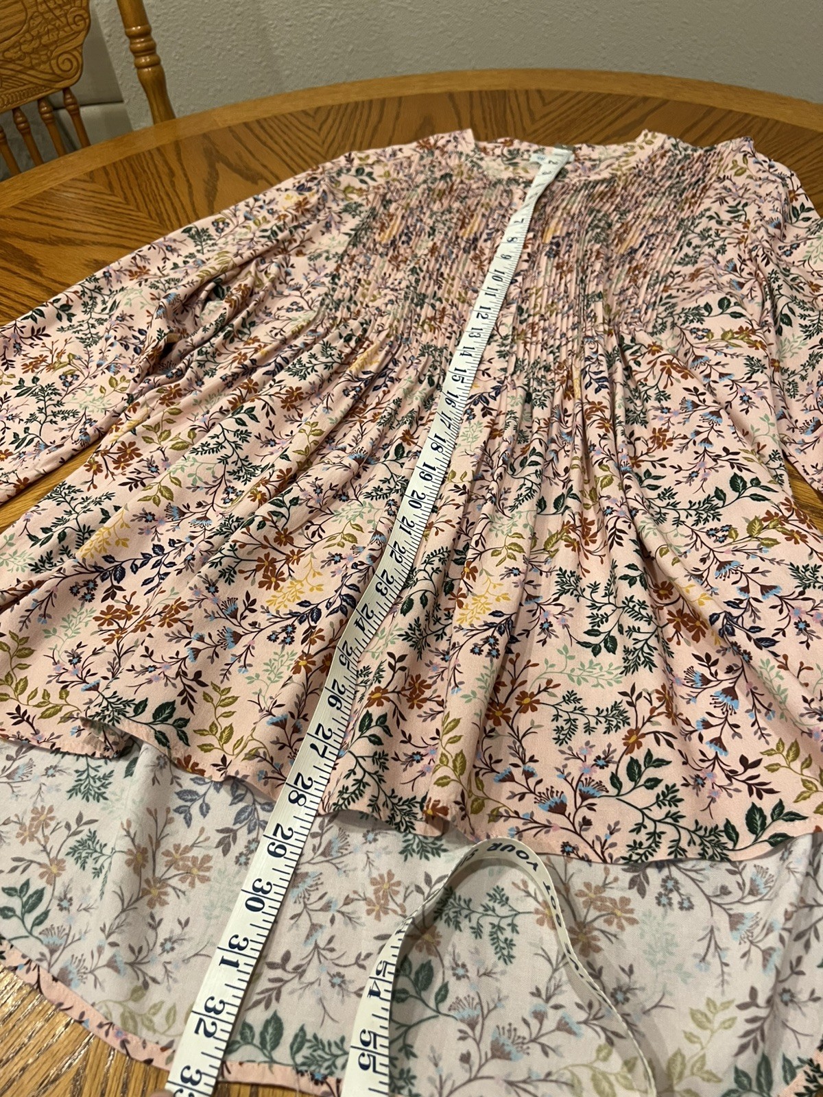 Sundance Popover Pink Floral Blouse XL Lightweight 100% Rayon Pleated Buttons