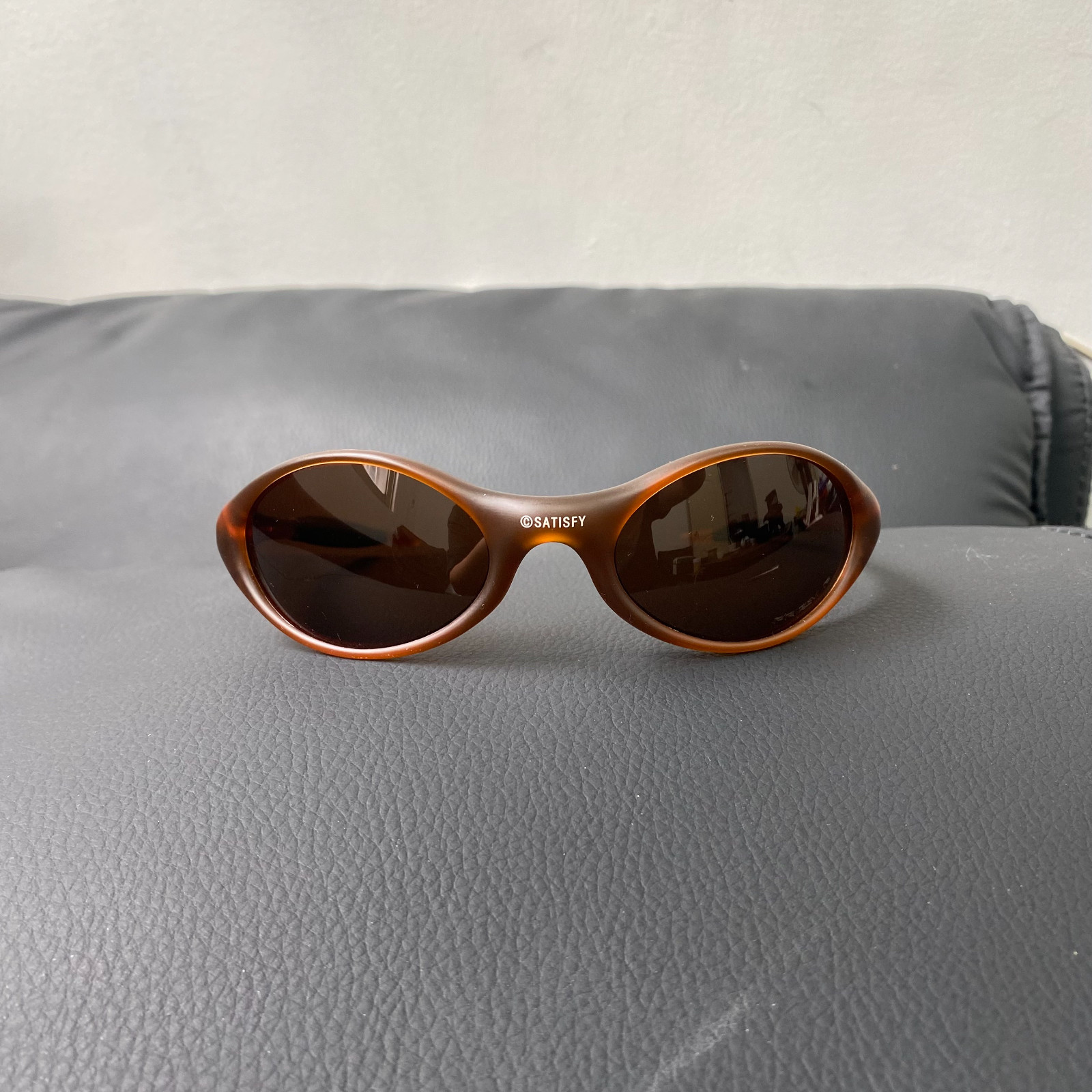 Vintage Oakley JACKET X SATISFY Prizm Sunglasses Lightweigh Brown Frames