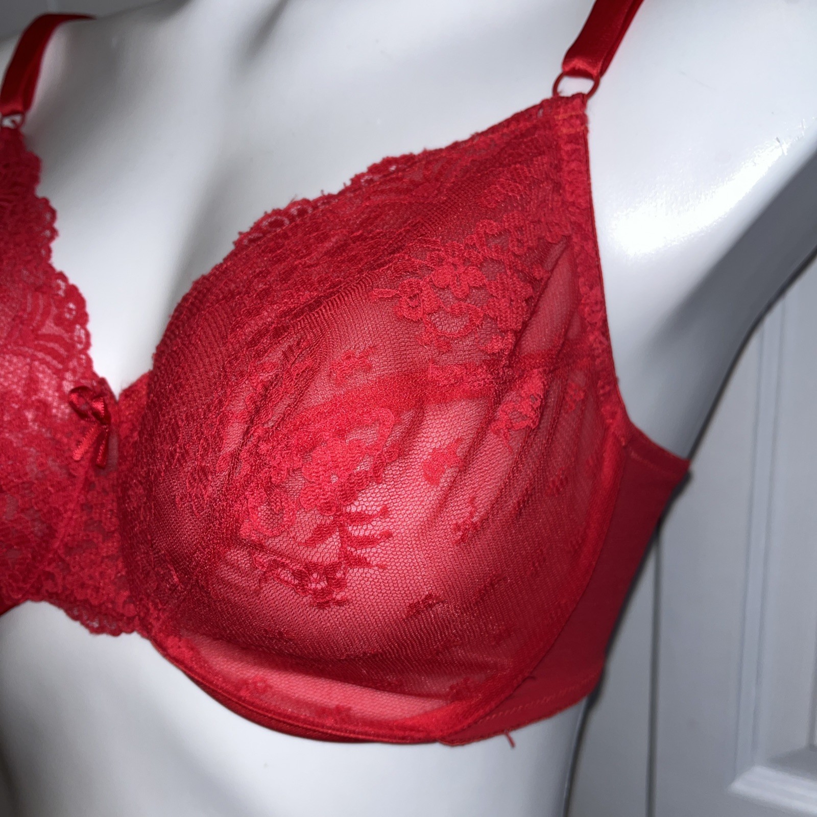 VTG Vanity Fair Lace Bra Underwire Unlined Full Coverage Sty 75-100 Red Sz 32DD
