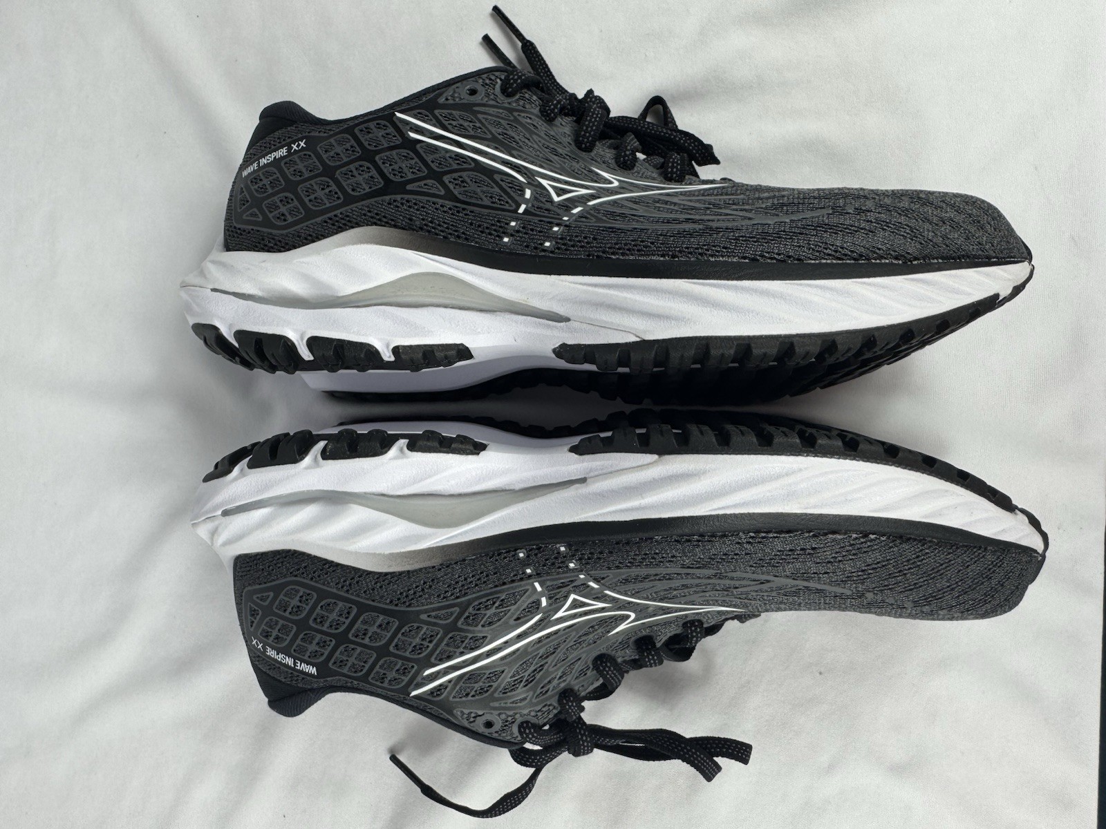 Mizuno Wave Inspire 20 D Ebony White EY00 Women Running Shoes – US 6.5 EU 36.5