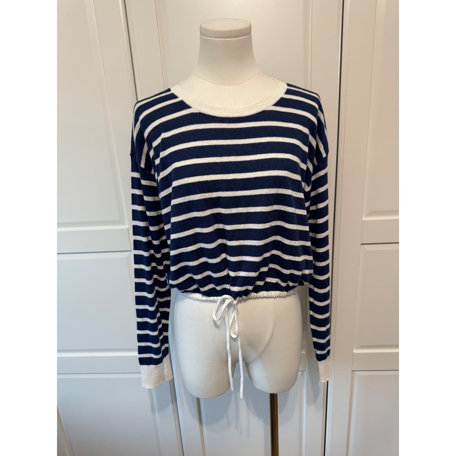 Alice + Olivia Navy Bernetta White Blue Stripe Linen Cotton Crop Sweater Small