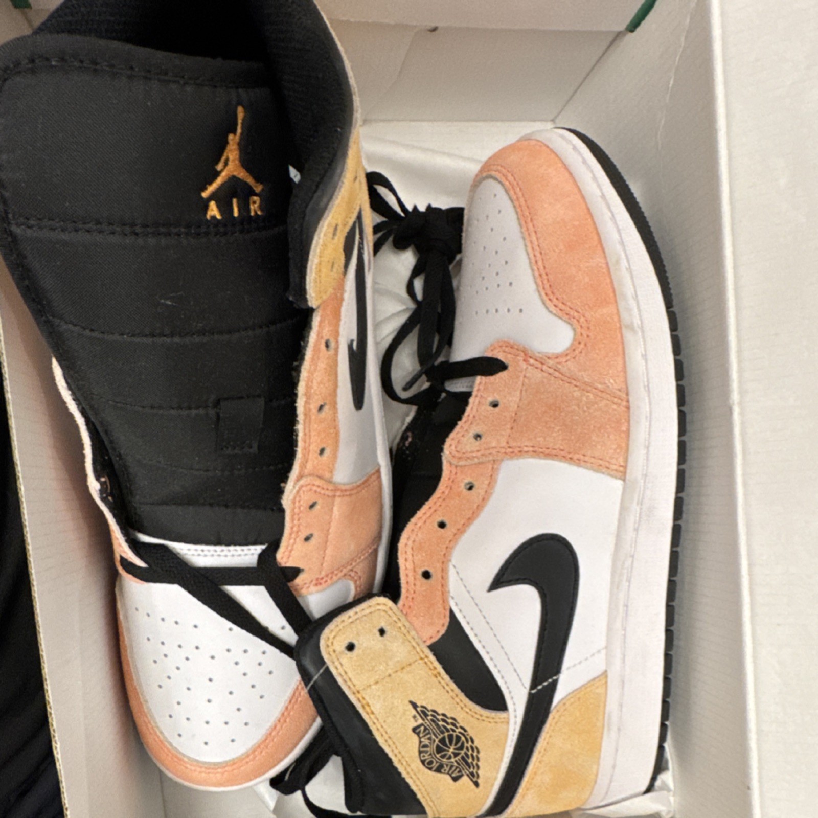 Jordan Air Jordan 1 Mid Apricot Suede Leather White Black Peach Yellow Mid Top