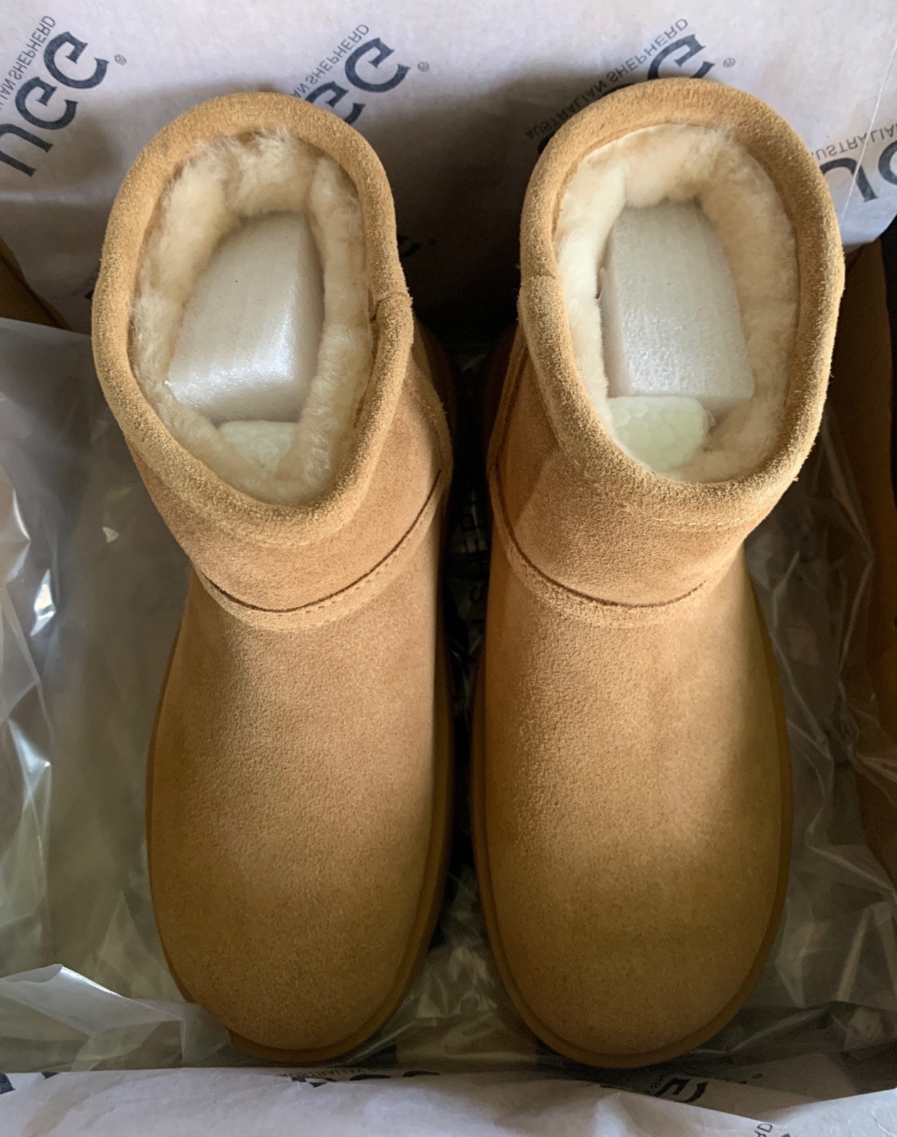 Ugg Express Chestnut Salma Mini Ugg Boots Size US/AU 7 8 EU 38 39 100% Sheepskin