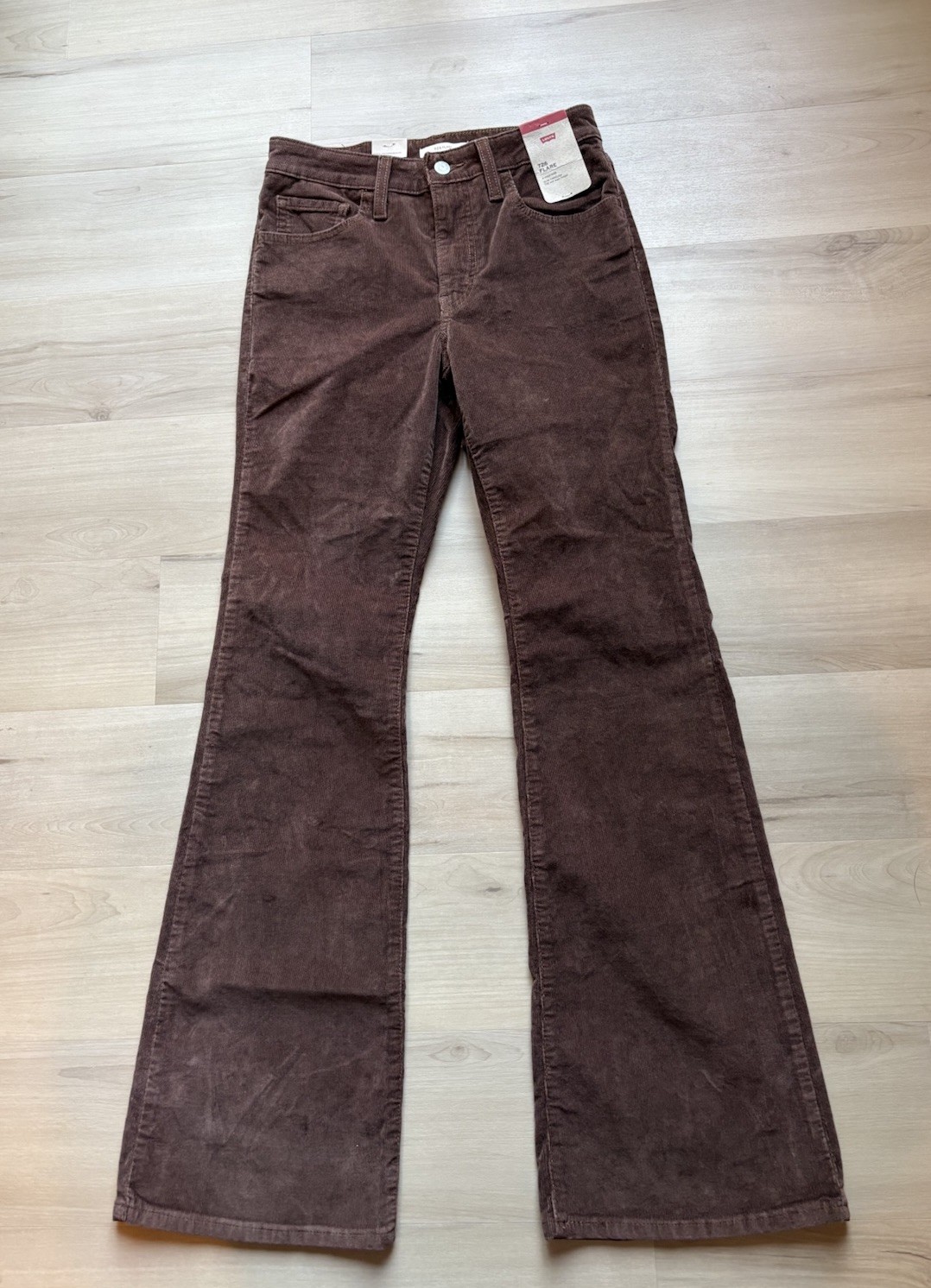 Levi’s 726 Women’s Brown Corduroy Flare Jeans Size 27×32 NWT Mid‑Rise