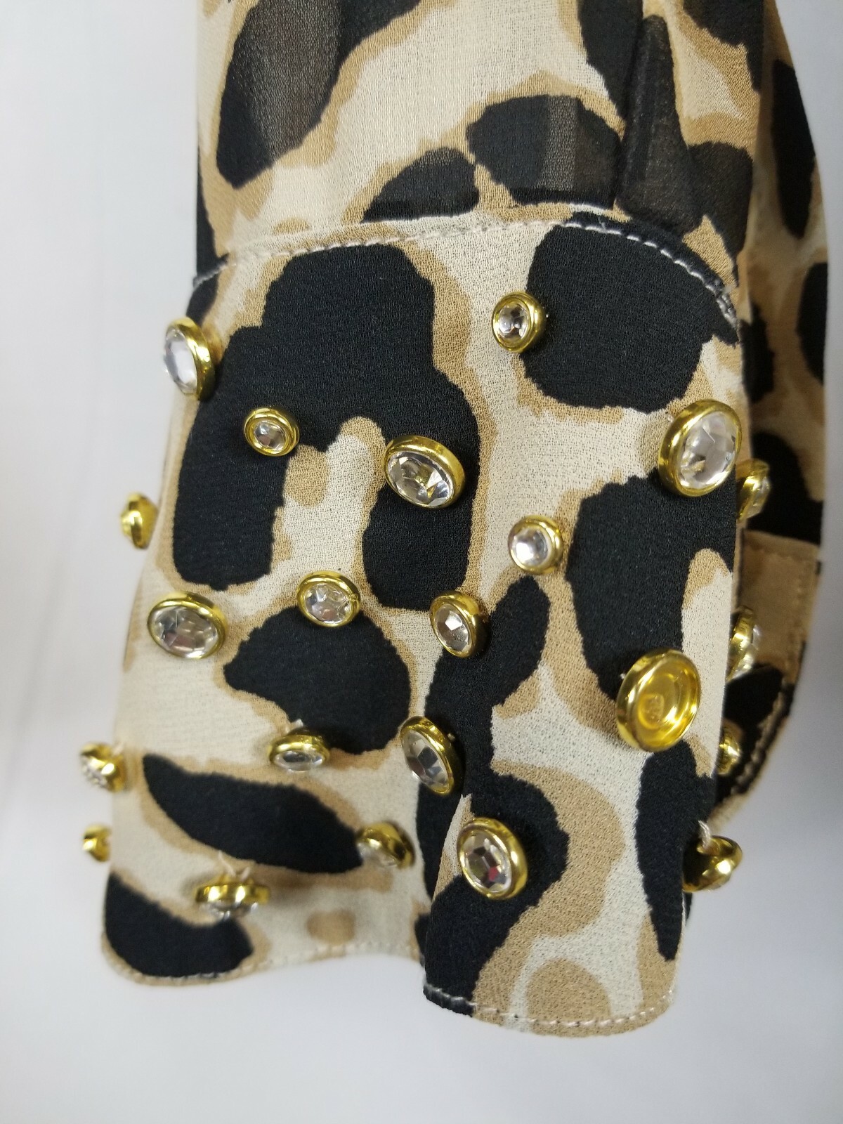 Womens XOXO Leopard Print Blouse Longsleeve Top sz Medium W/ Rhinestones