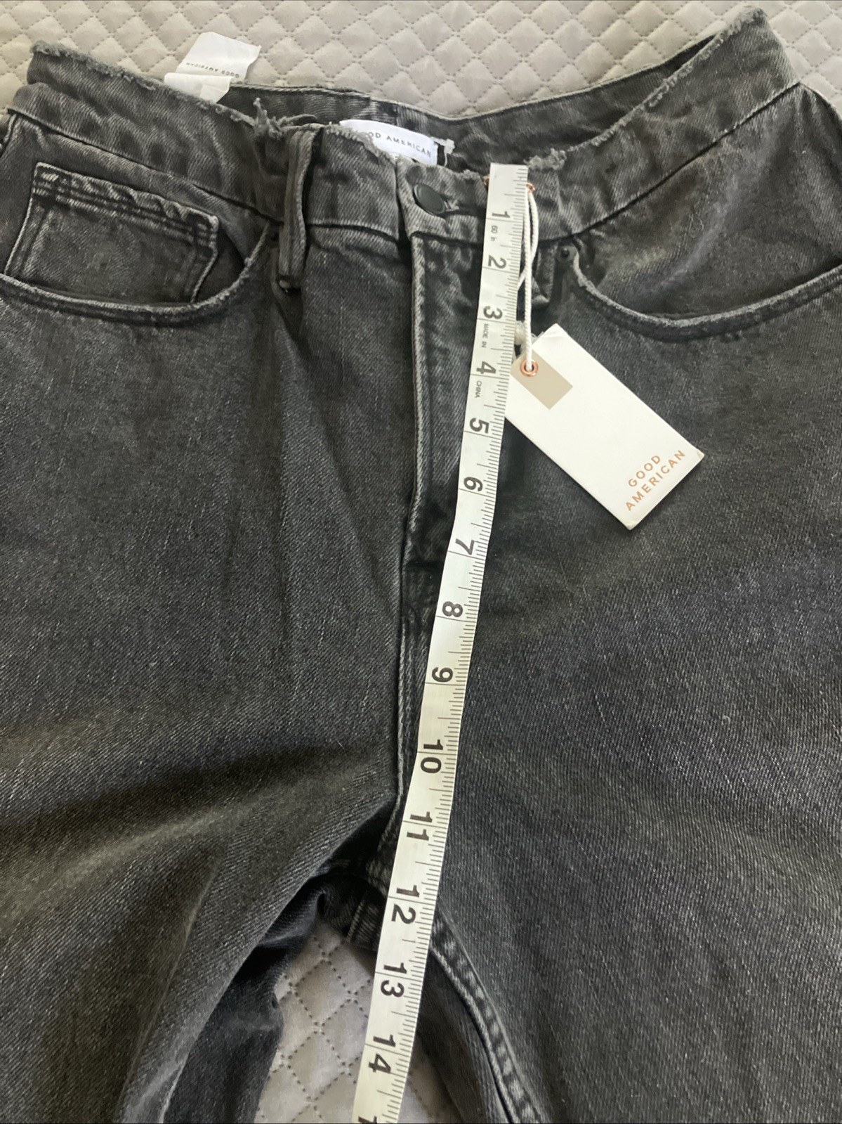 Good American Black Skinny Jeans 8/29 GNDU999BT Distressed