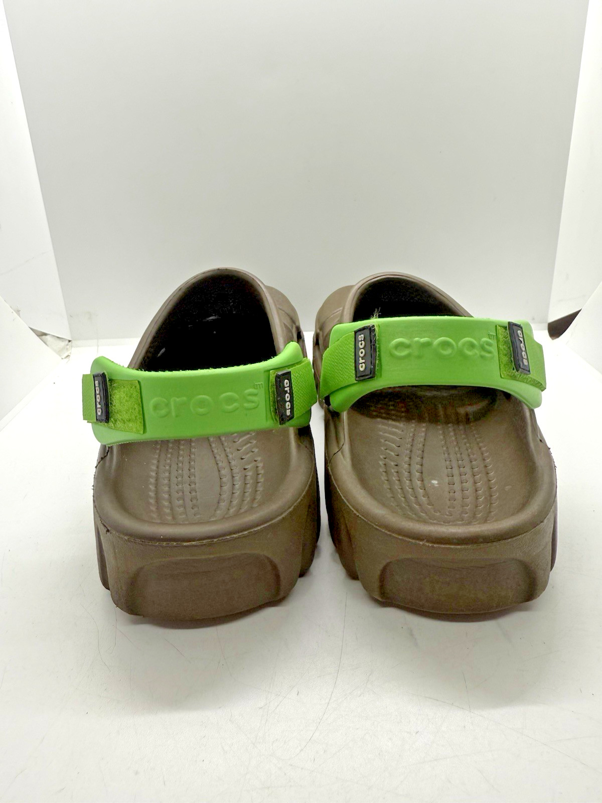 Crocs Unisex Offroad Sport Clogs Brown Chocolate Green Strap Sz 8 Men 10 Women