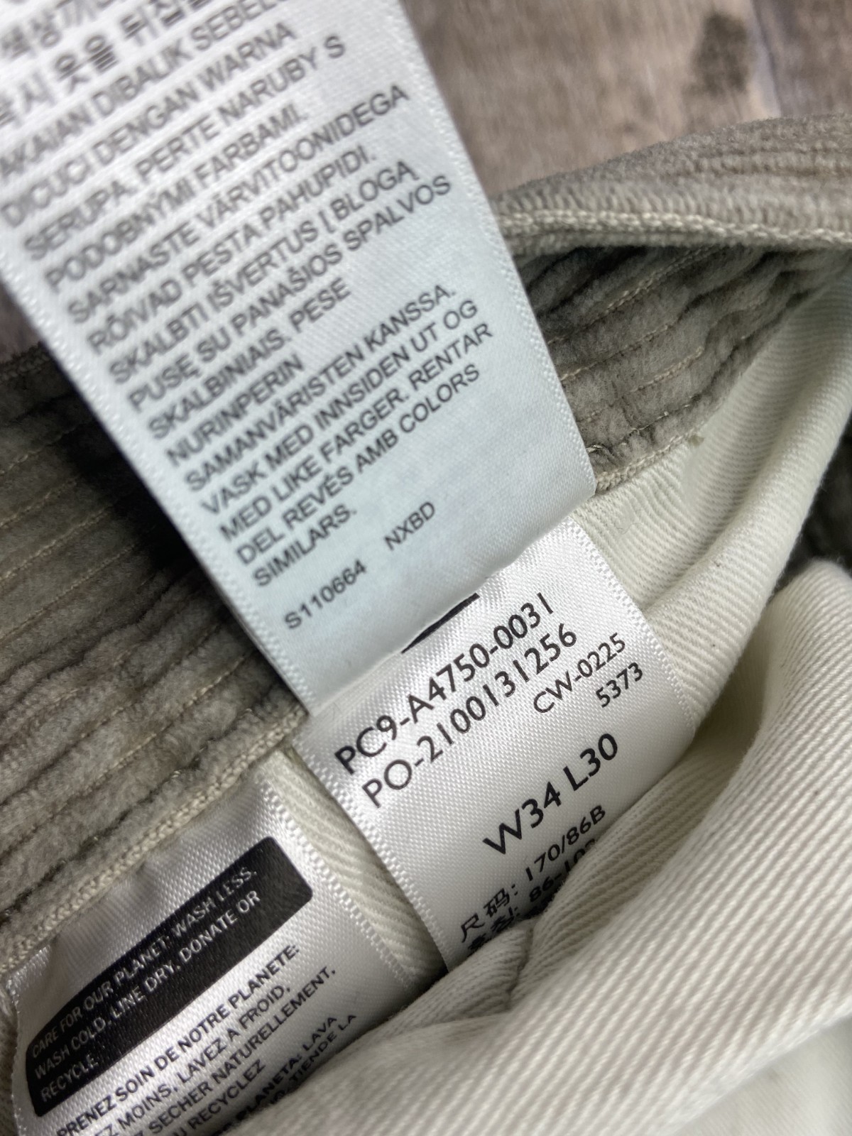 Levi’s Premium 578 Baggy Corduroy Pants Men’s Actual Sz 34×28 Tan Heavy Cotton