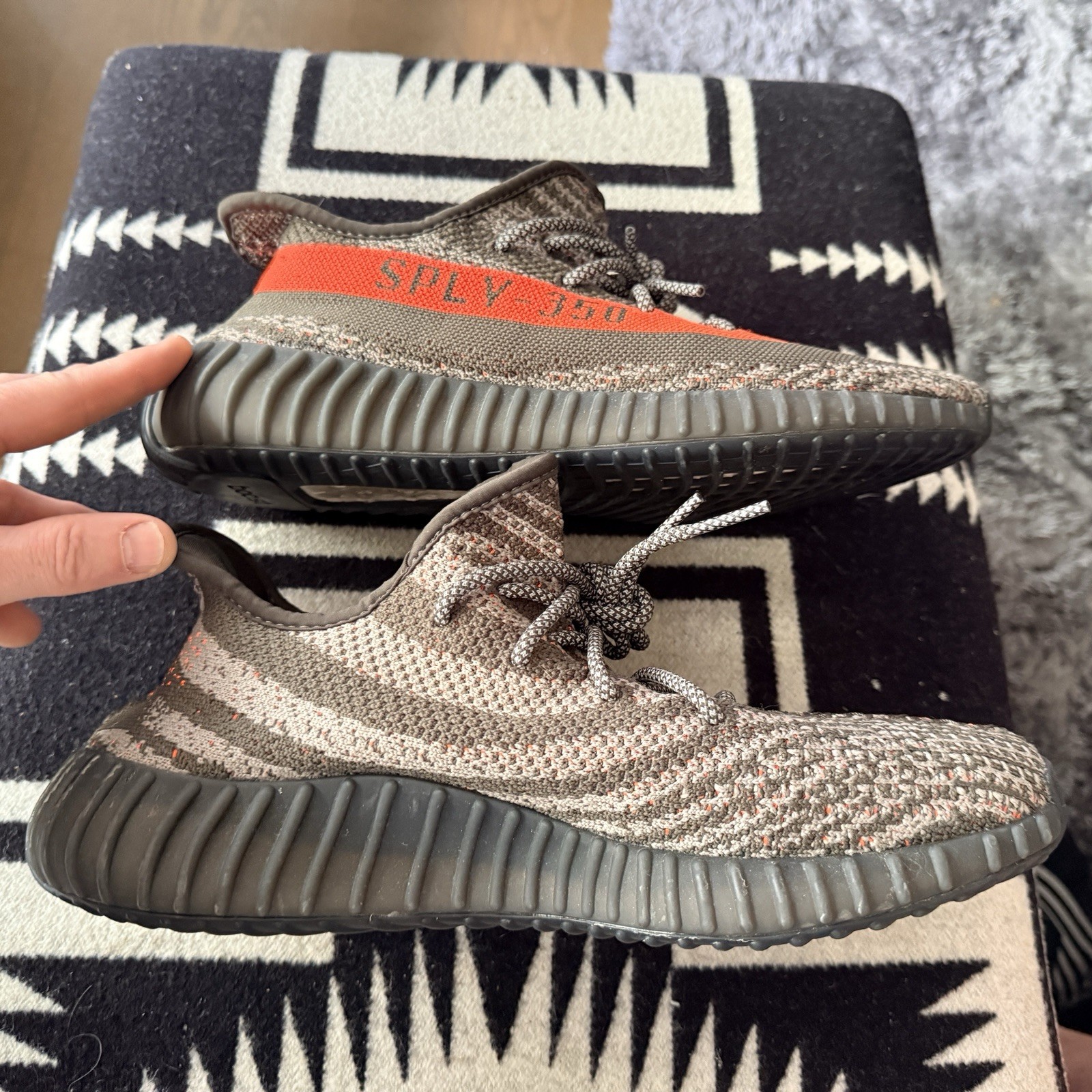 adidas Yeezy Boost 350 V2 Beluga Size 10.5 Grey Orange Sneakers Shoes