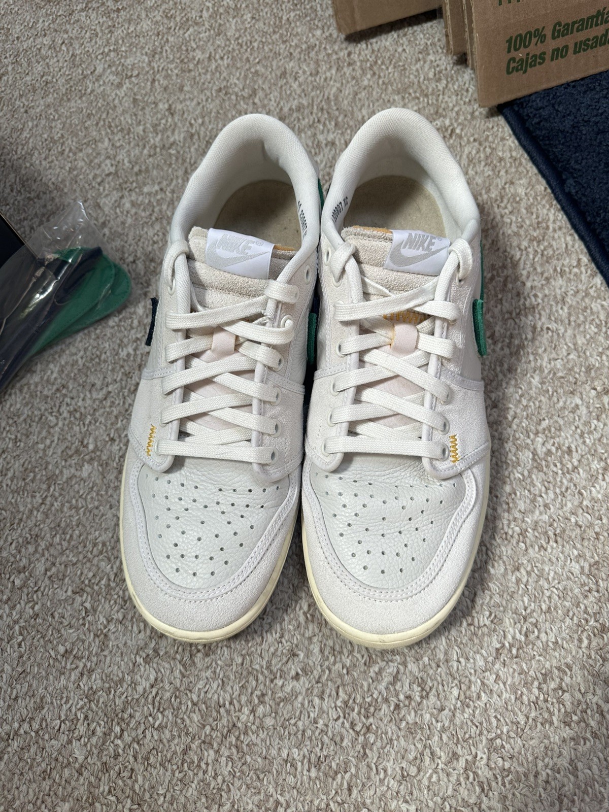 D08912-101 AJKO 1 Low SP x Union LA – Size 11 – OG Box, Extra Swooshes & Laces