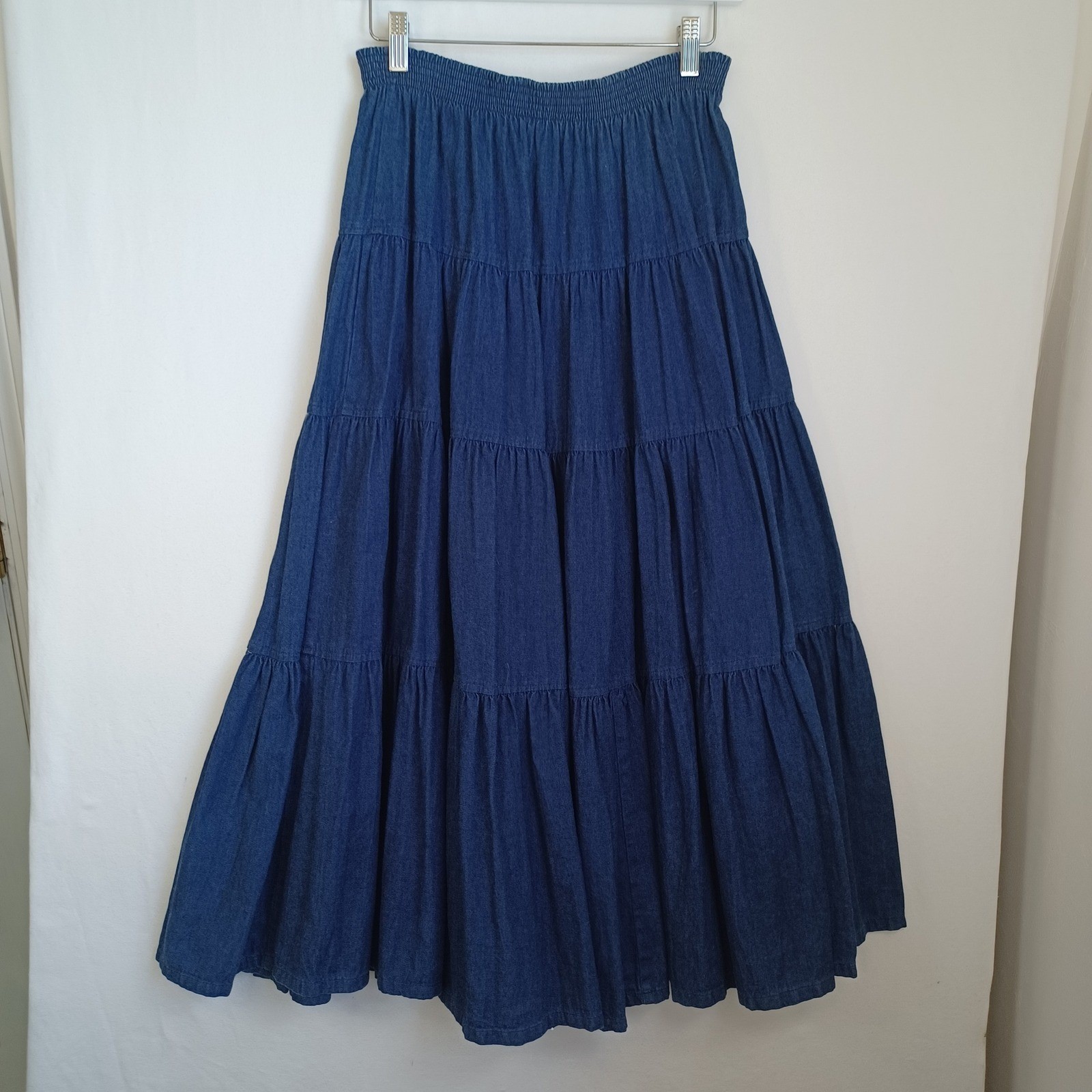 Willowbend Blue Denim Tiered Maxi Skirt Elastic Waist Made in USA Vintage Small