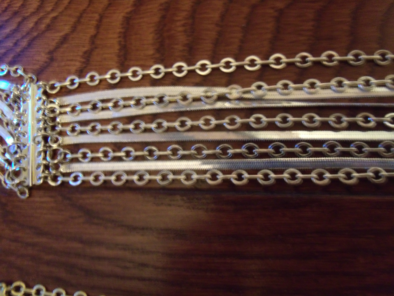 NEW WOMENS BELT CHAIN STYLE GOLDTONE or SILVER TONE SIZE S/M or M/L *F2*