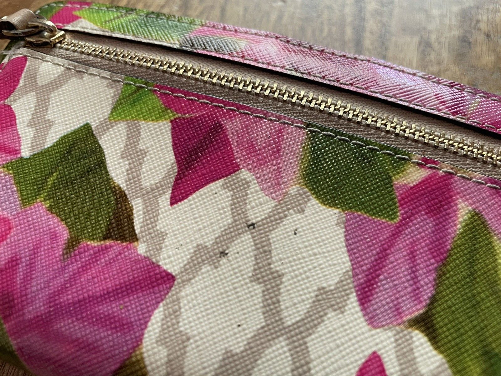 Kate Spade New York Slim Bifold Wallet Card Holder Floral 8.75″ x 3.75″