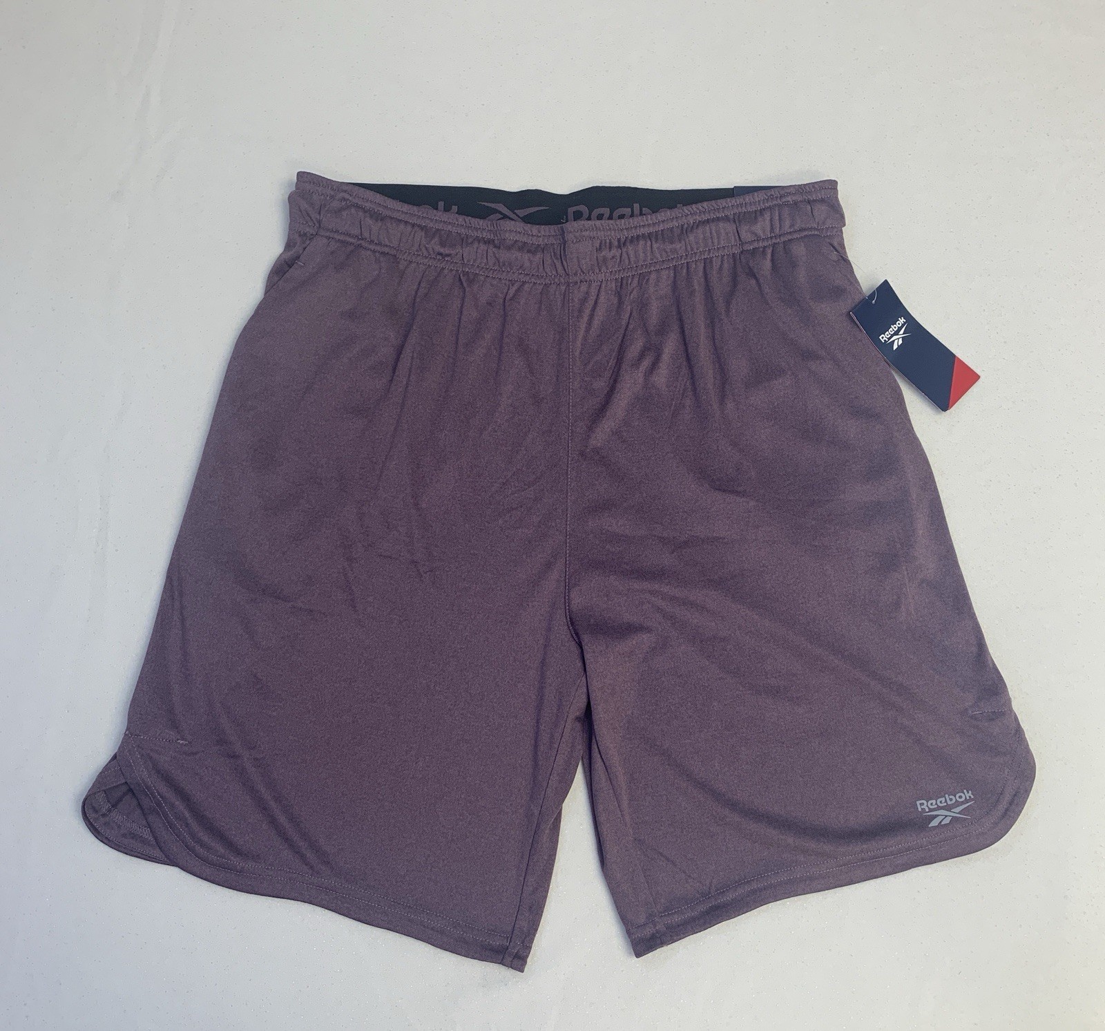New Reebok Shorts Mens XL 9” Activewear Stretch Performance Training MSRP $40