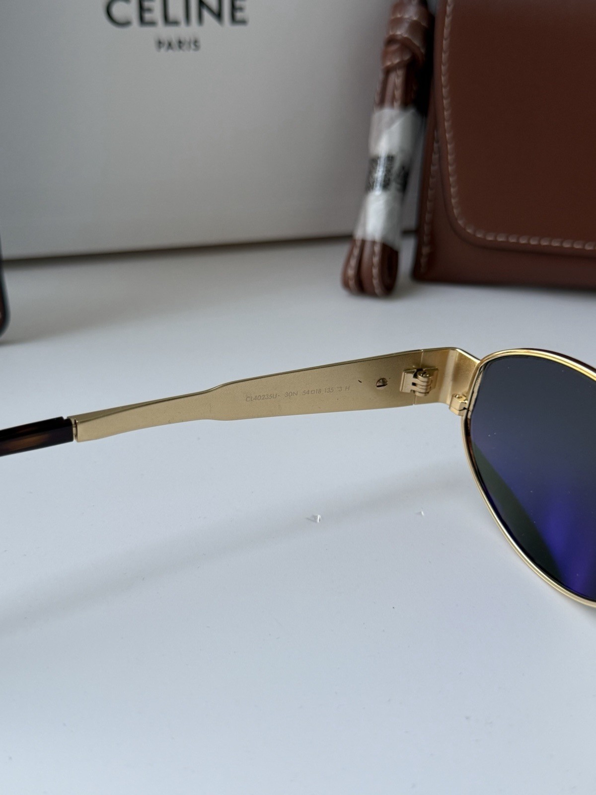 Celine CL40235U 30N Triomphe Metal Oval Sunglasses Gold Green Lens AUTHENTIC