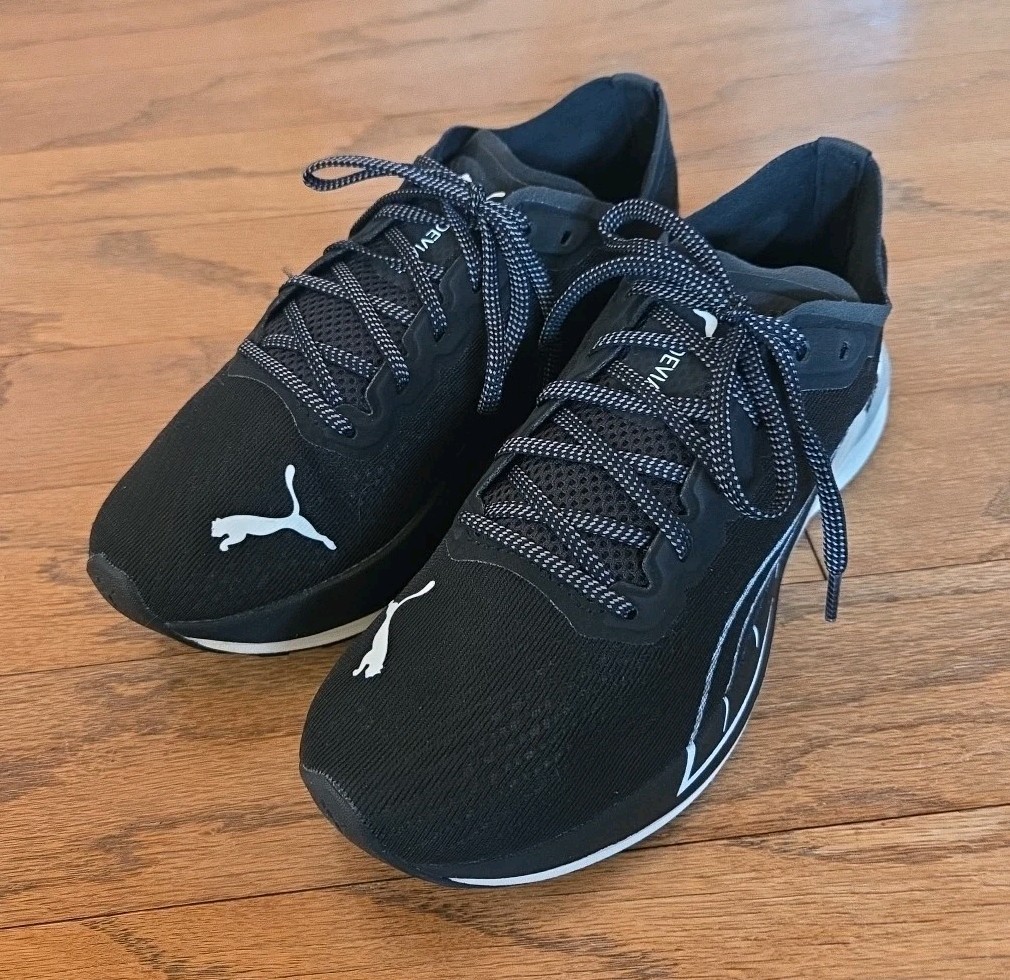 Puma Deviate Nitro Women Size 7 Black Silver Carbon Plate Running Shoes 194453