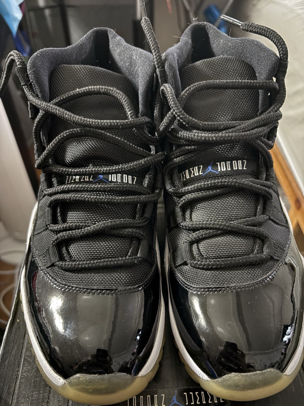 Air Jordan 11 Retro Space Jam (2009) | Code 378037-041 | Preowned Size 9