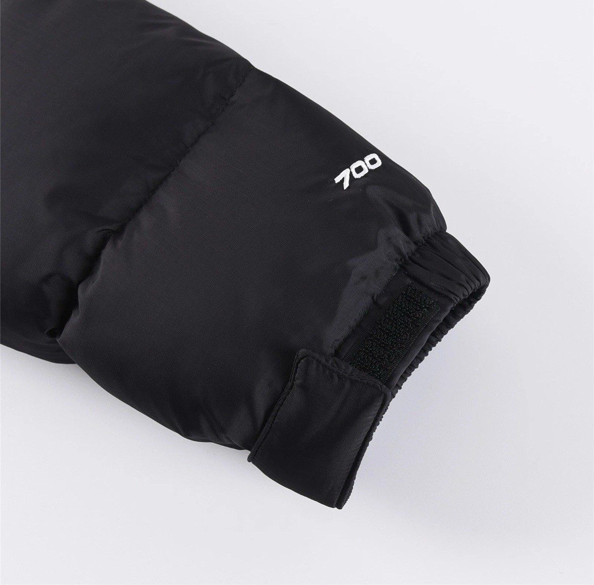 North Face Men’s 1996 Retro Nuptse 700 Down Puffer Jacket Black Small
