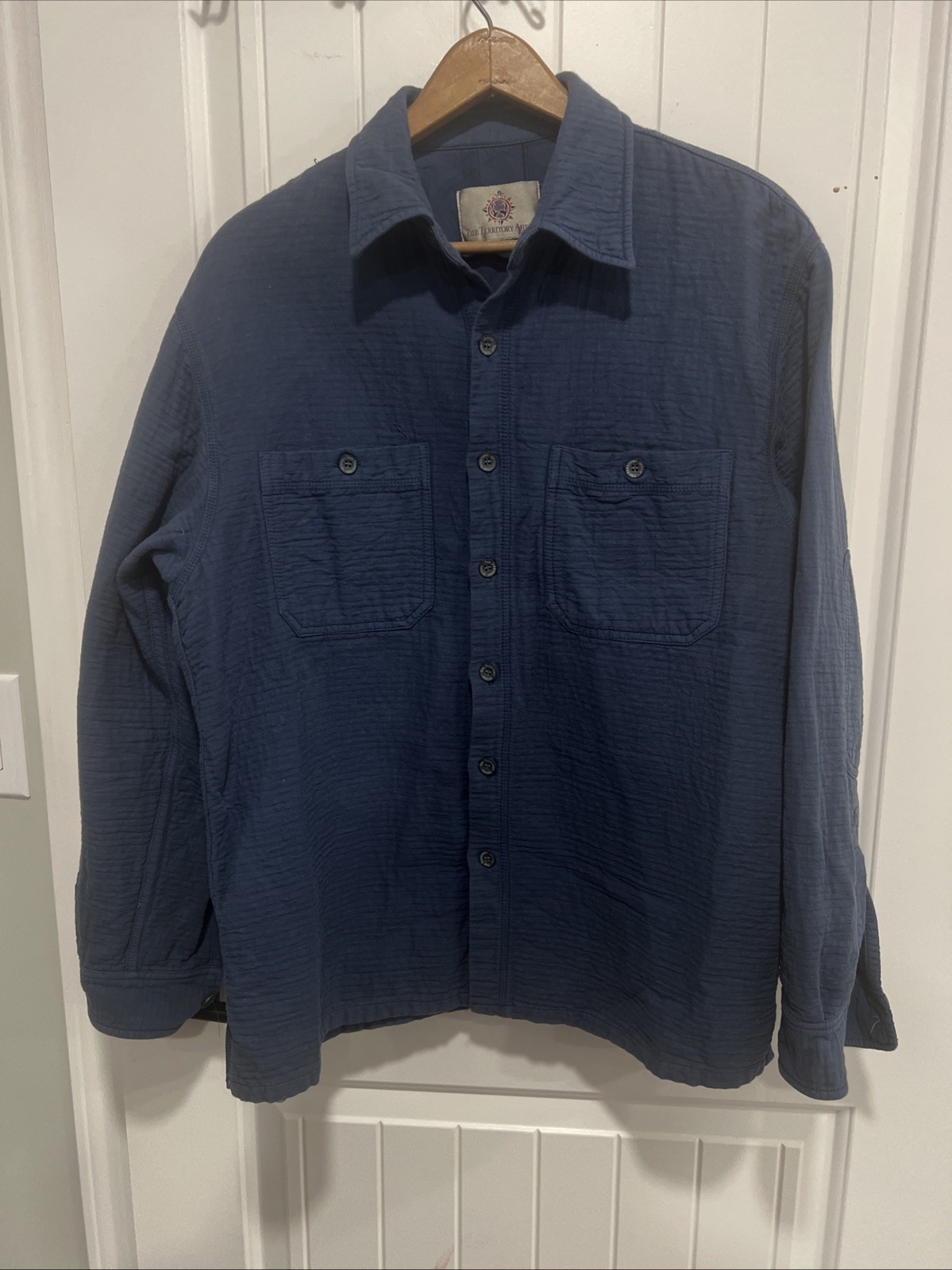 Vintage The Territory Ahead Shirt Mens L Blue Button Up Seersucker Elbow Pads
