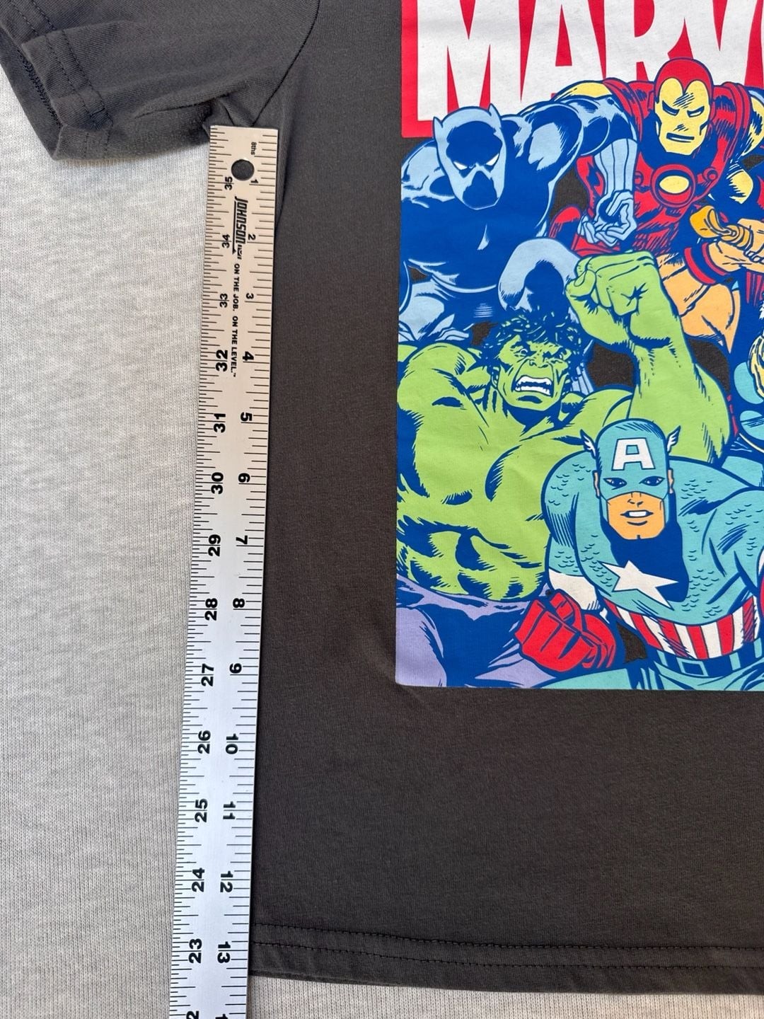 Marvel Boys Avengers Graphic T-Shirt Gray Size 6/7 Short Sleeve Crew Neck