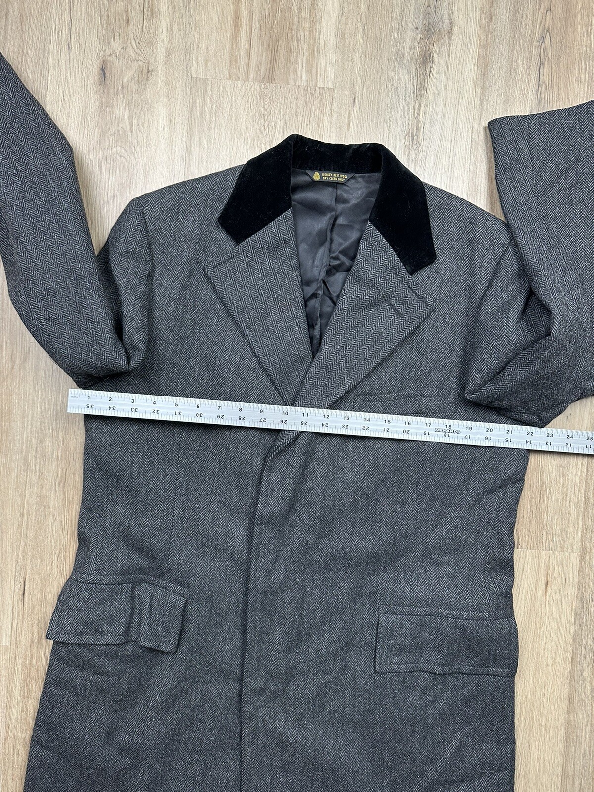 60s VINTAGE Jack Henry Tailored Dark Grey Tweed Overcoat Size Medium Bespoke