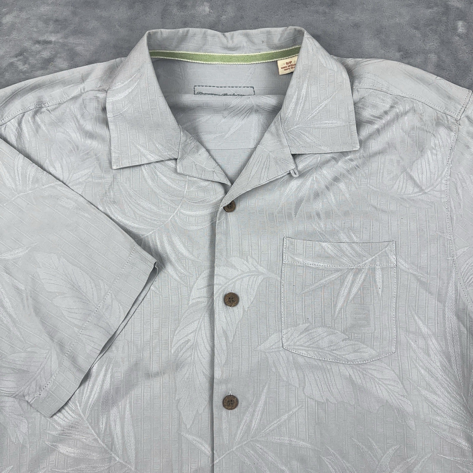 Tommy Bahama Camp Shirt Mens Sz S Gray Tonal Palm Jacquard Loop Collar Silk