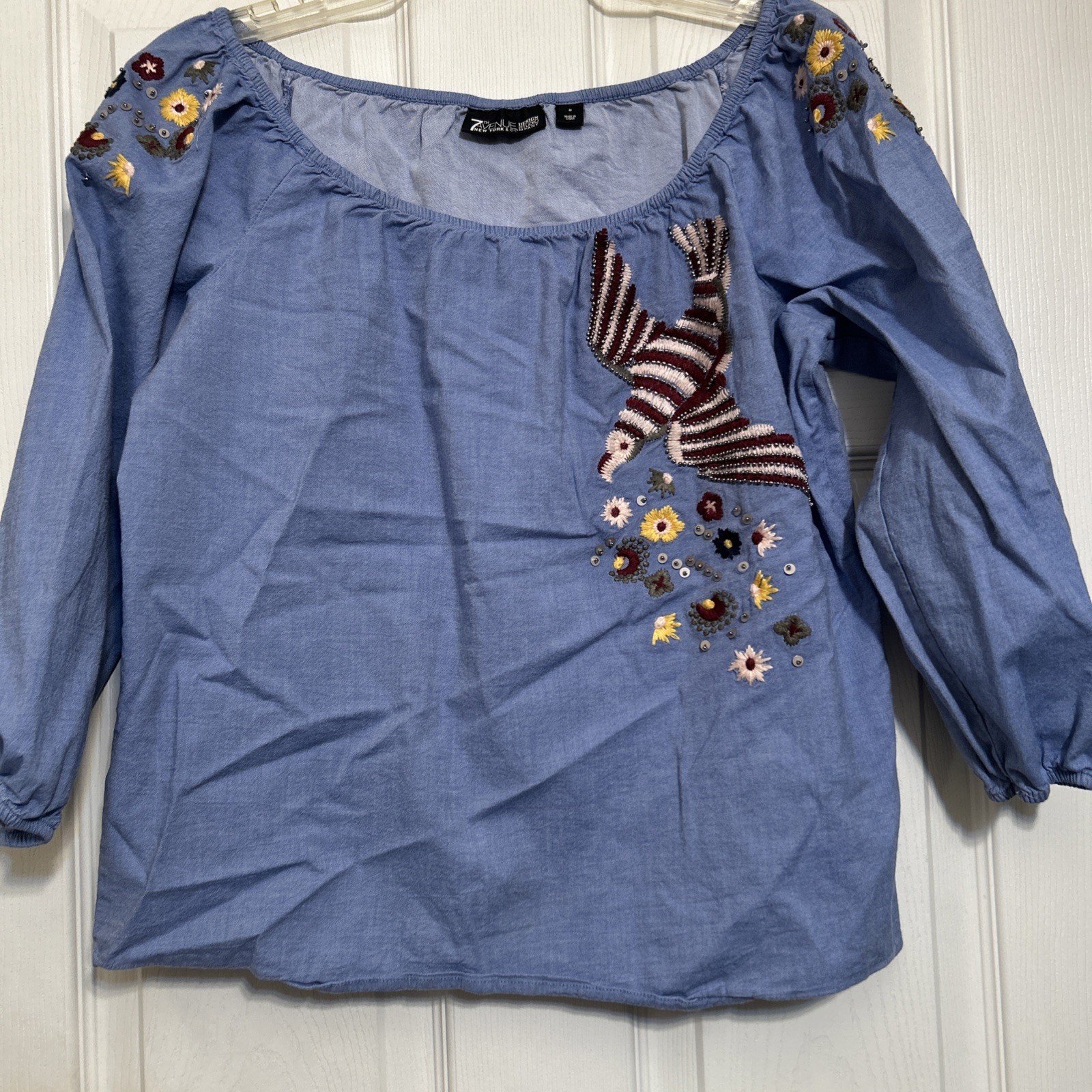 7TH AVENUE NEW YORK & COMPANY DESIGN STUDIO blue top with embroidery Size Small