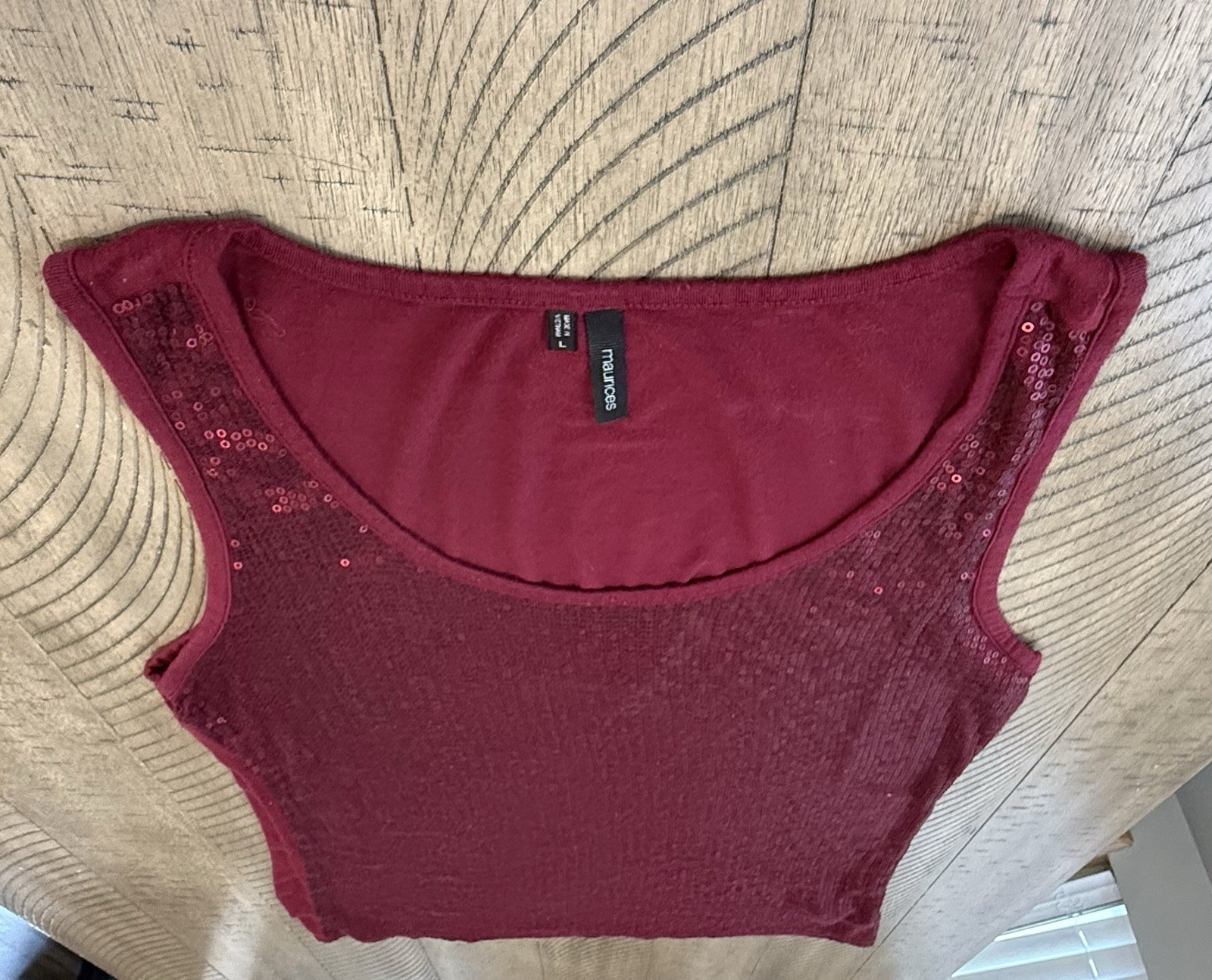 Maurices Women’s Burgundy Solid Sequin Sleeveless Scoop Neck Knit Tank Top L