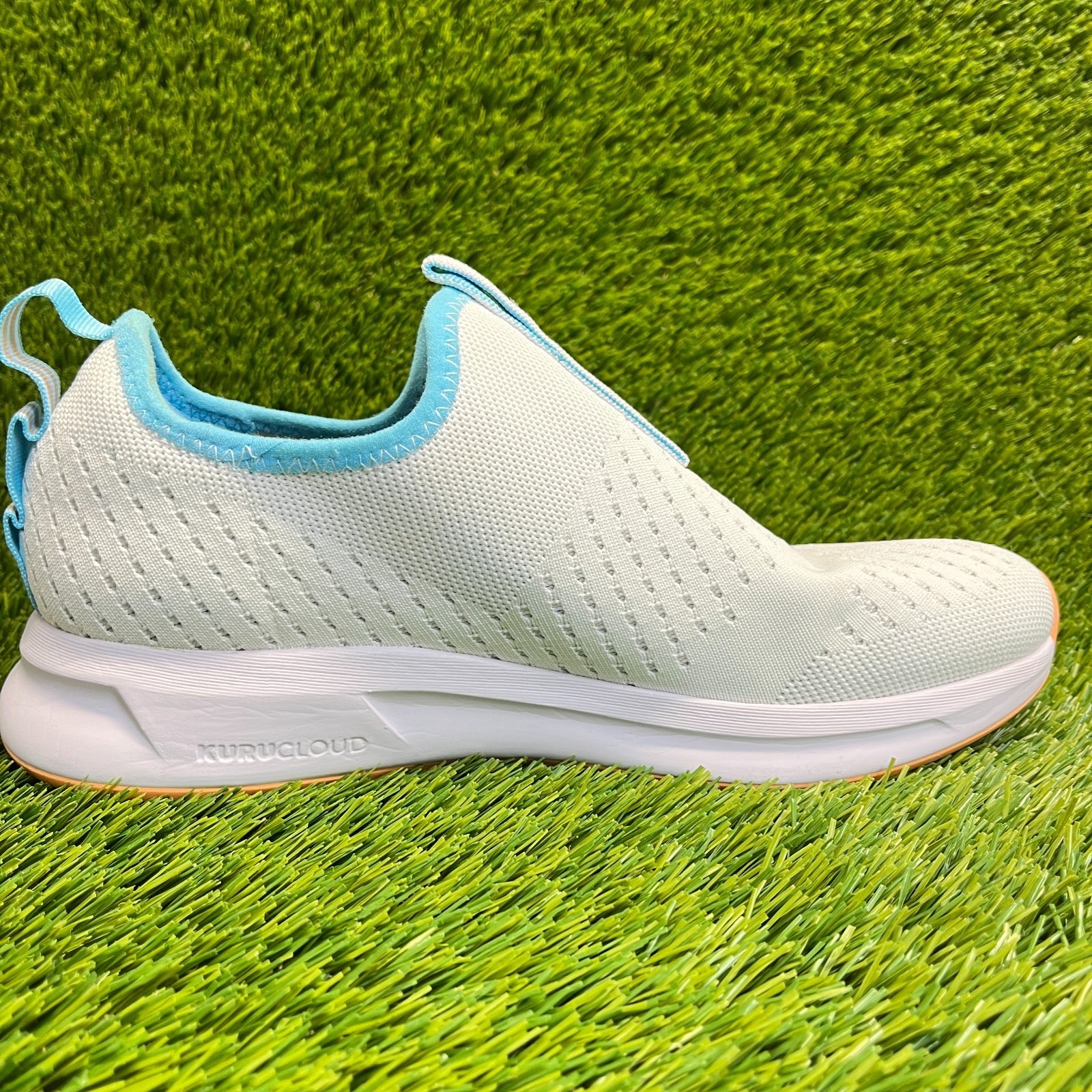 Kuru Atom Slip On Womens Size 9.5 White Blue Gum Athletic Walking Shoes Sneakers