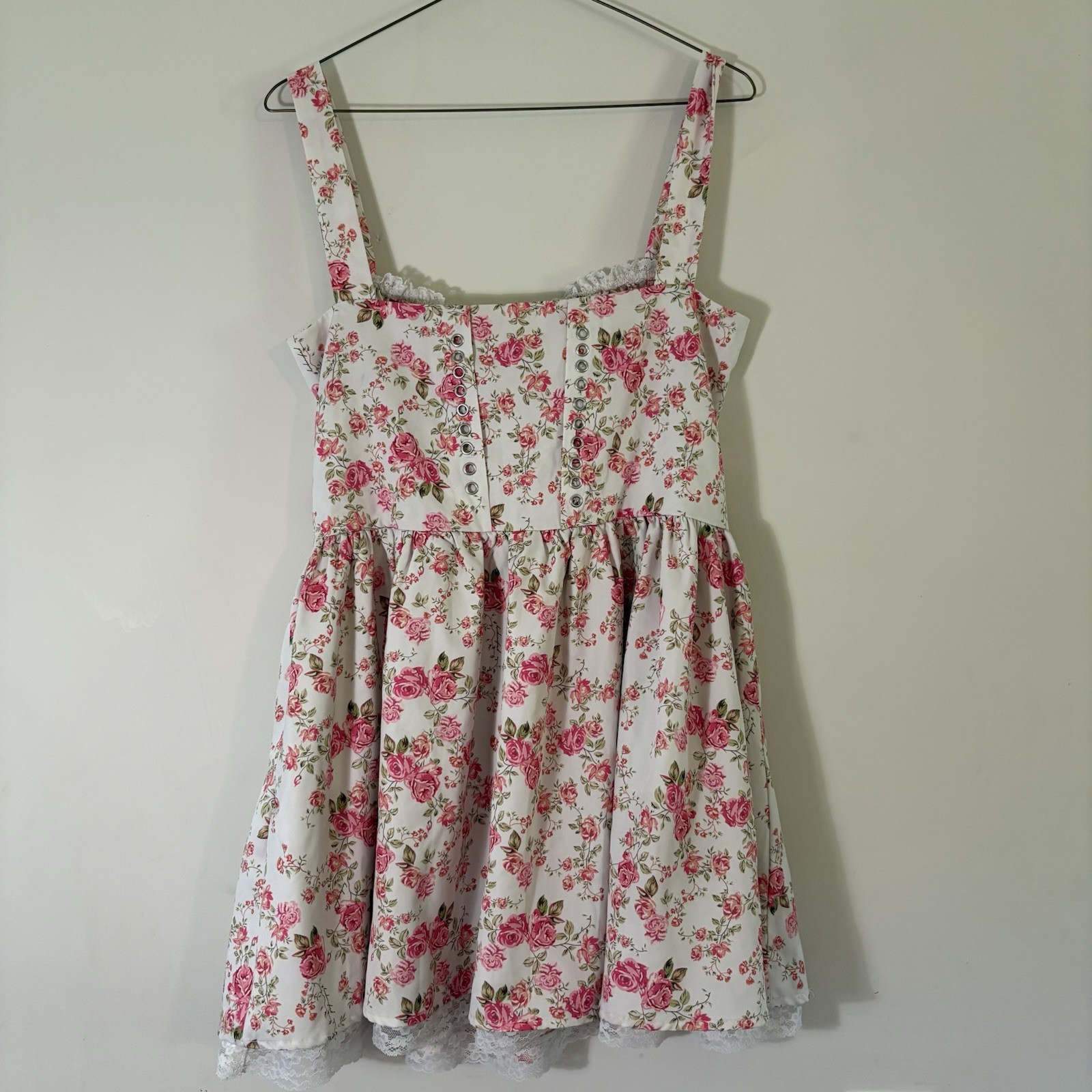 Women’s M White Pink Green Floral Fit & Flare Square Neck Lace Trim Dress
