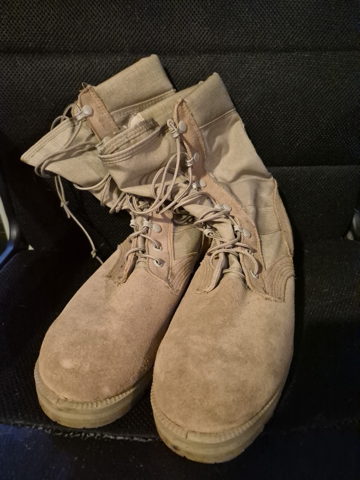 US Army Hot Weather Combat Boots Coyote Brown Vibram Sole Size 10