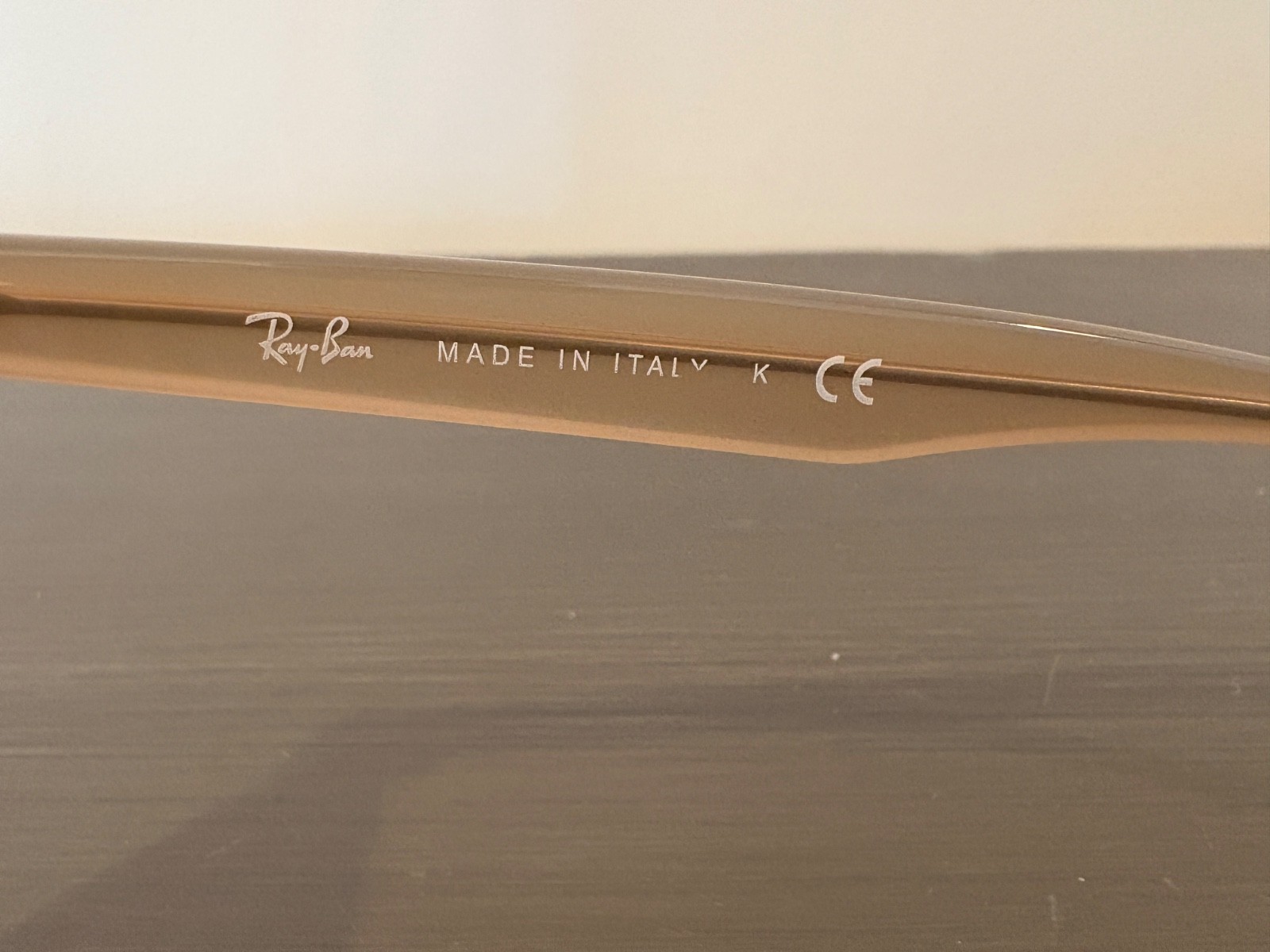NEW Ray-Ban RB4362 Sunglasses – Turtledove / Gradient Brown