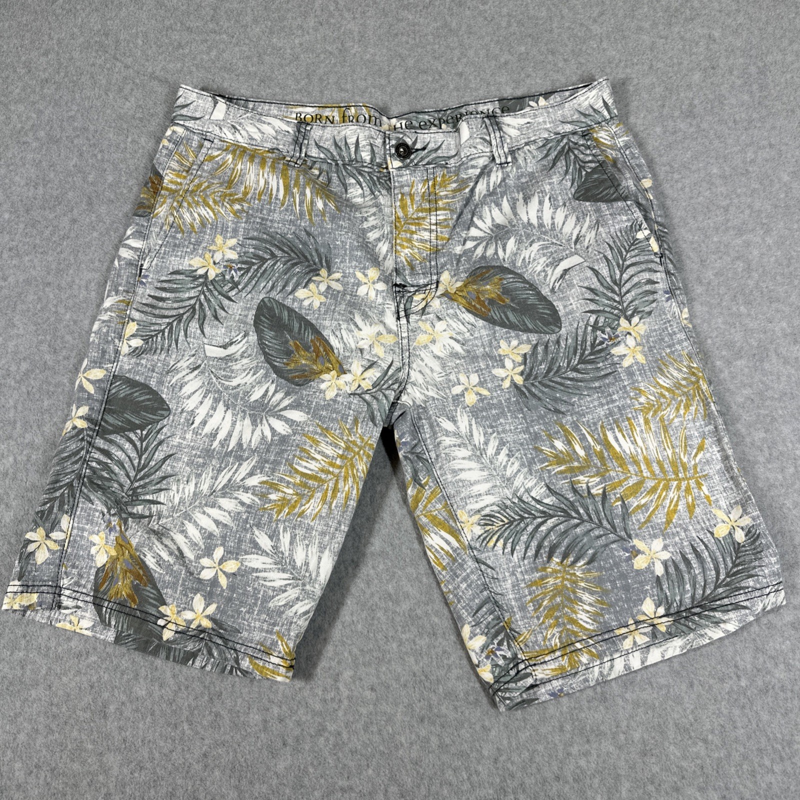 Prana Men’s Tropical Print Board Shorts 35 (36×10) Island Casual Travel Beach
