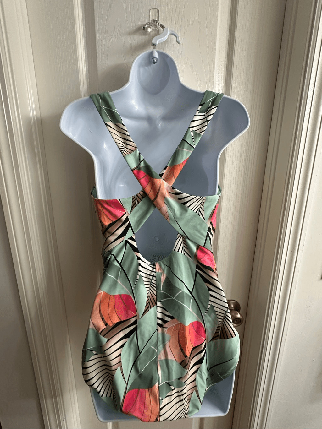 CALIA Tropical Leaf Print One Piece Swimsuit Size 12 Ruched Tummy Control