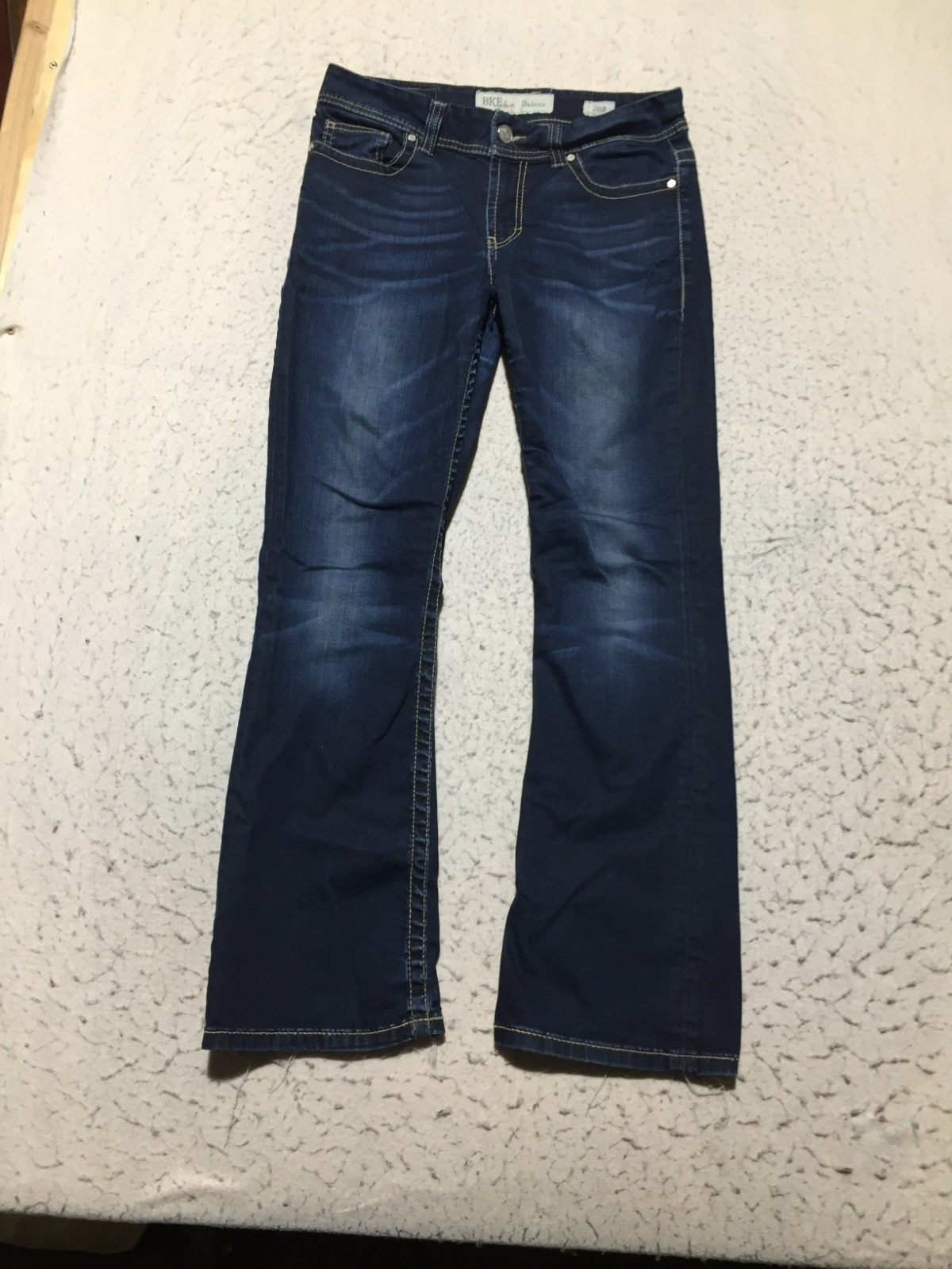 BKE Dakota Jeans Womens 28R 28 31.5 Blue Dark Wash Faded WORN HEELS
