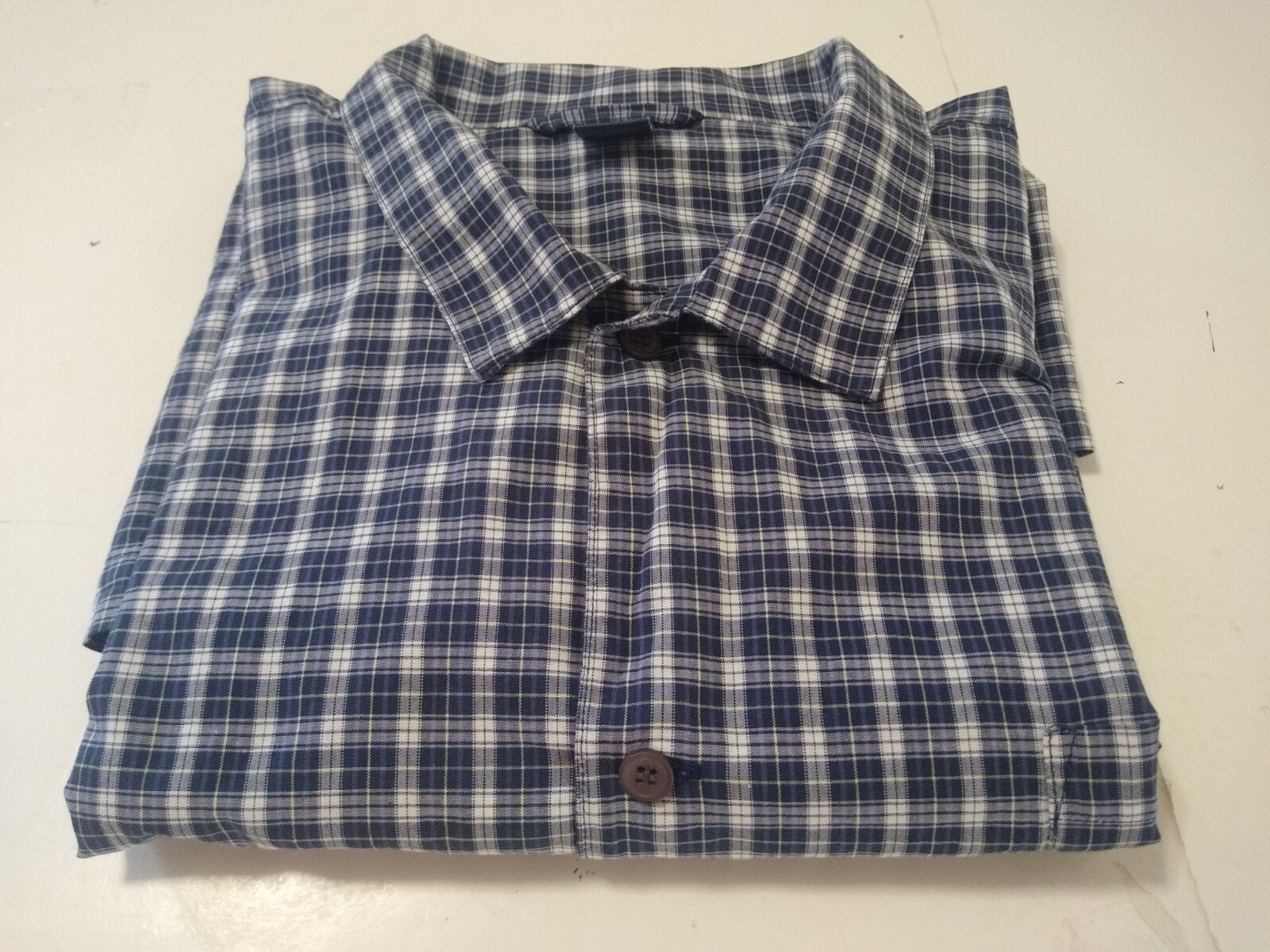 Polo by ralph Lauren no cuff long sleeve single pocket button up shirt