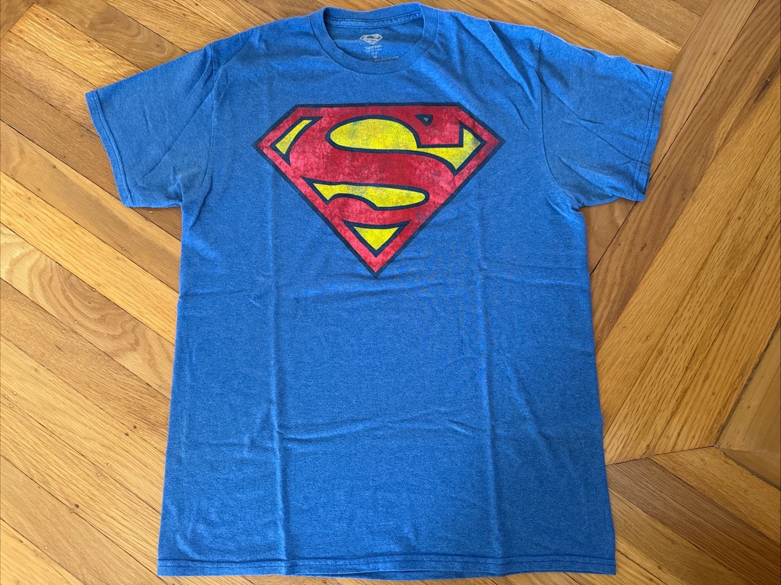 Superman T-Shirt Unisex Size M Blue DC Comics Superhero Shirt Distressed Logo