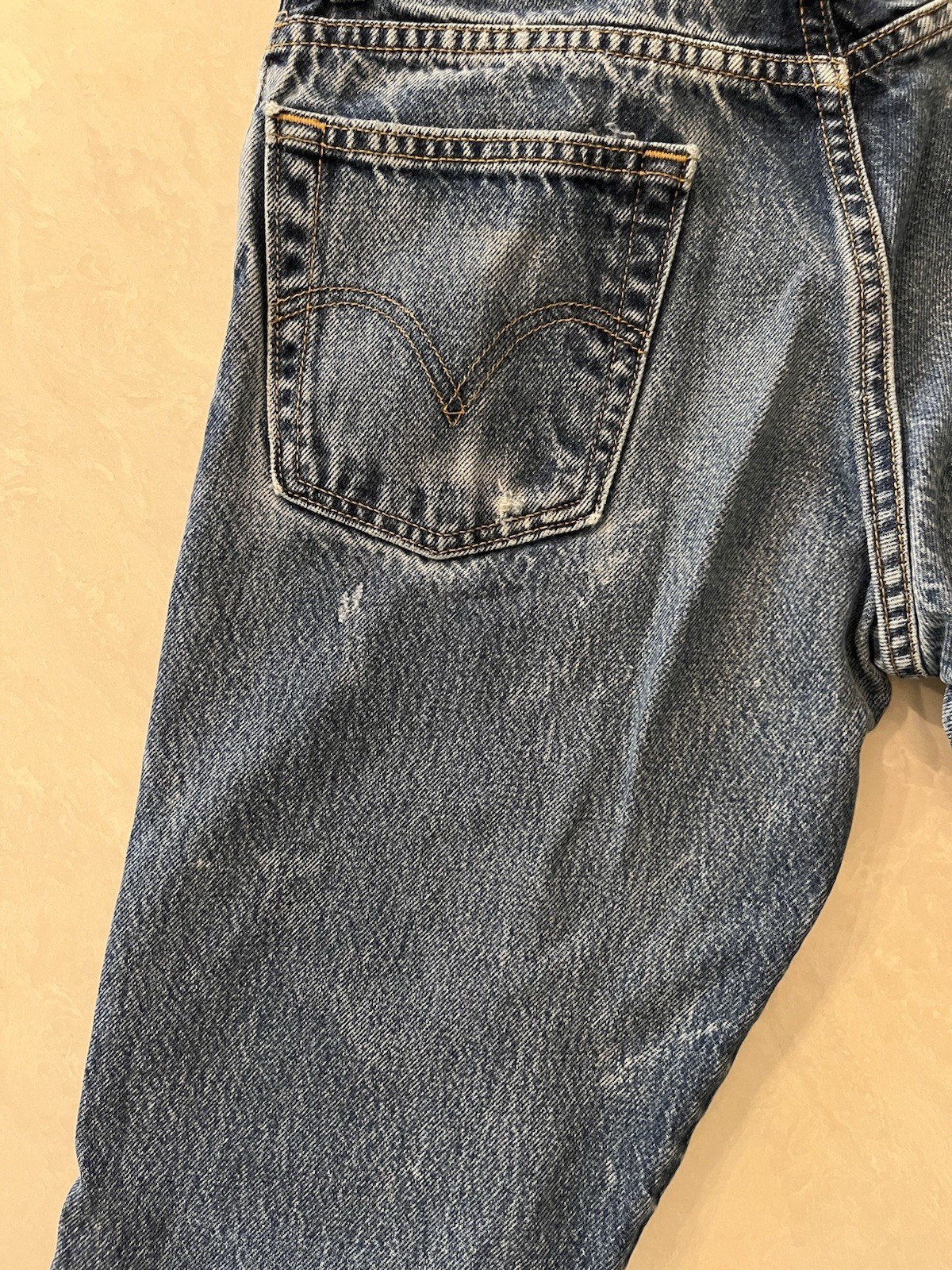 Levi’s Men’s 517 Bootcut Jeans, 31×34, Y2K Distressed/Worked-in, Medium Wash