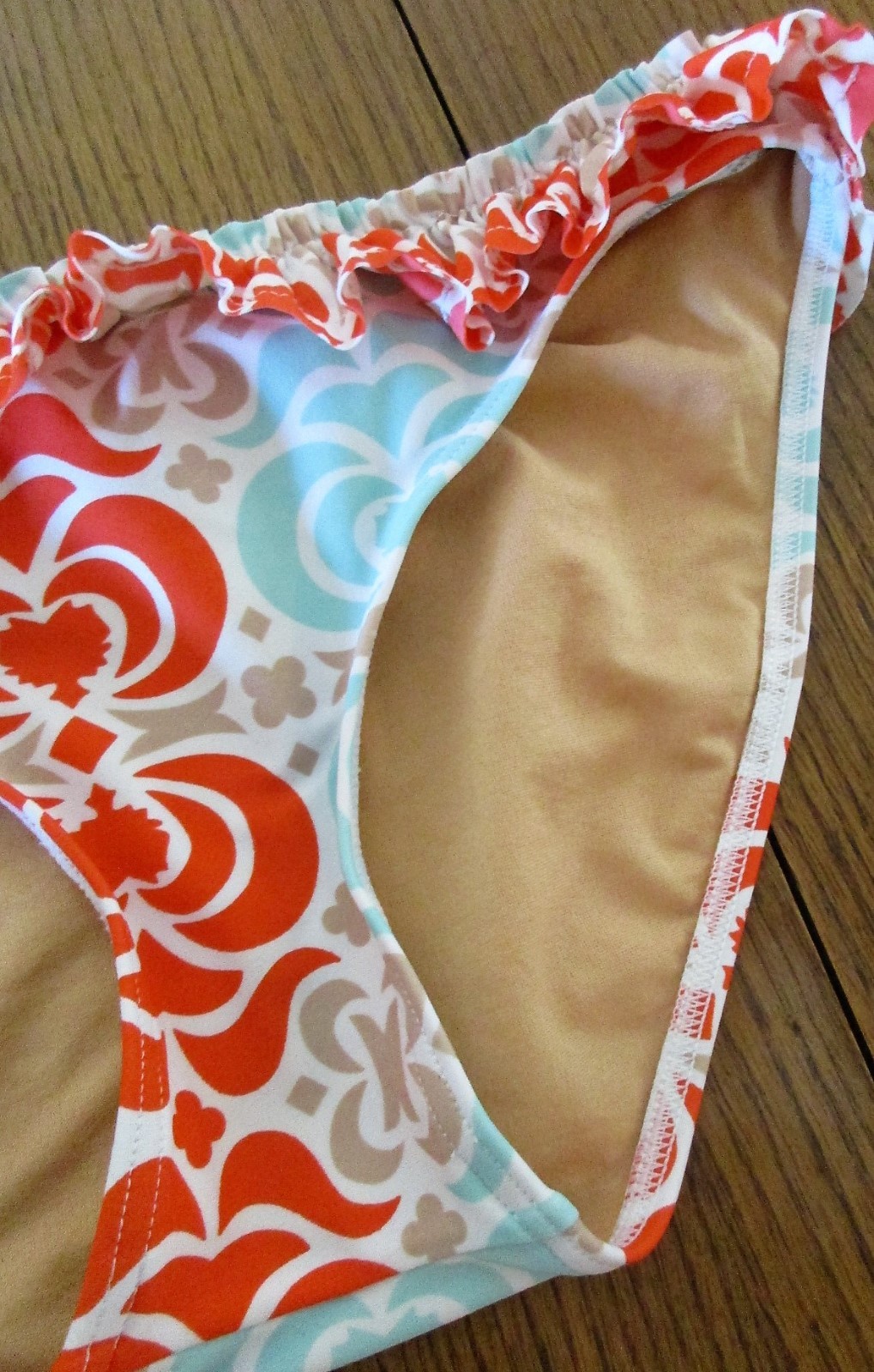 Downeast,Multi-Color Hamptons Bikini Ruffle Trim Swim Bottom,Nylon/Span, S, NWOT