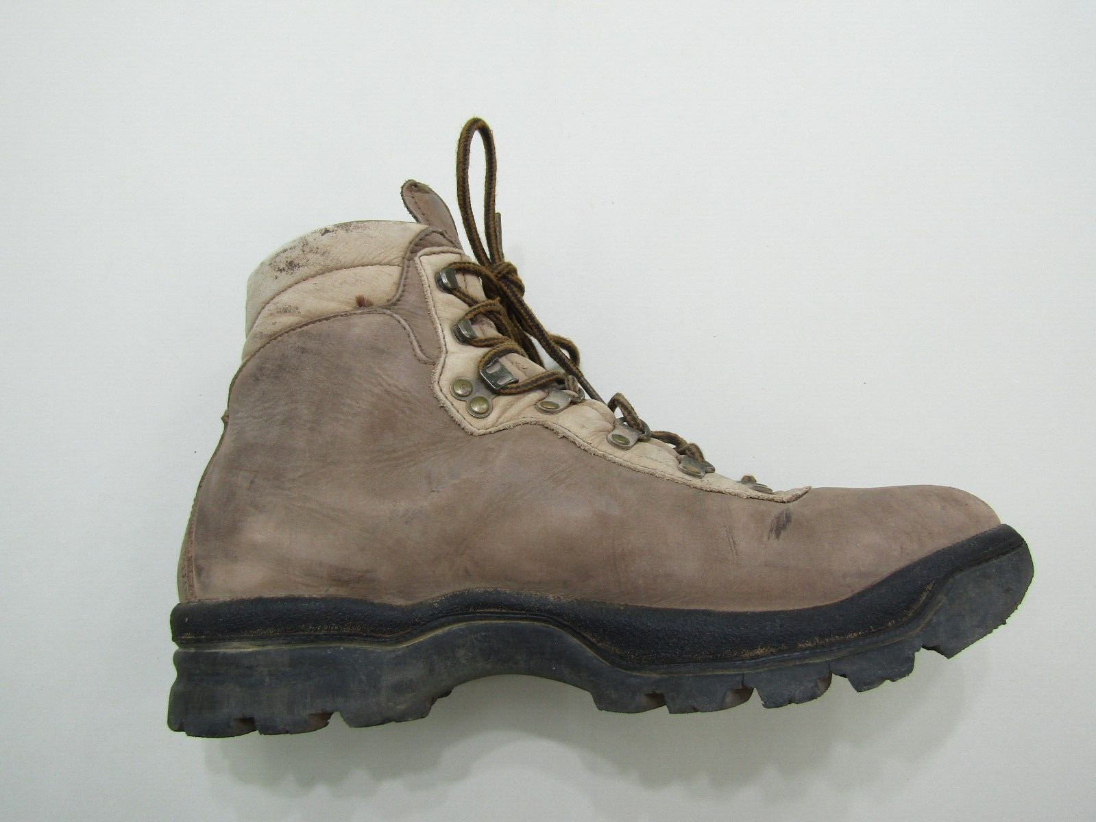 VTG REI Boots Mens 12 M Raichle of Switzerland Made in Hungary Hiking Outdoors