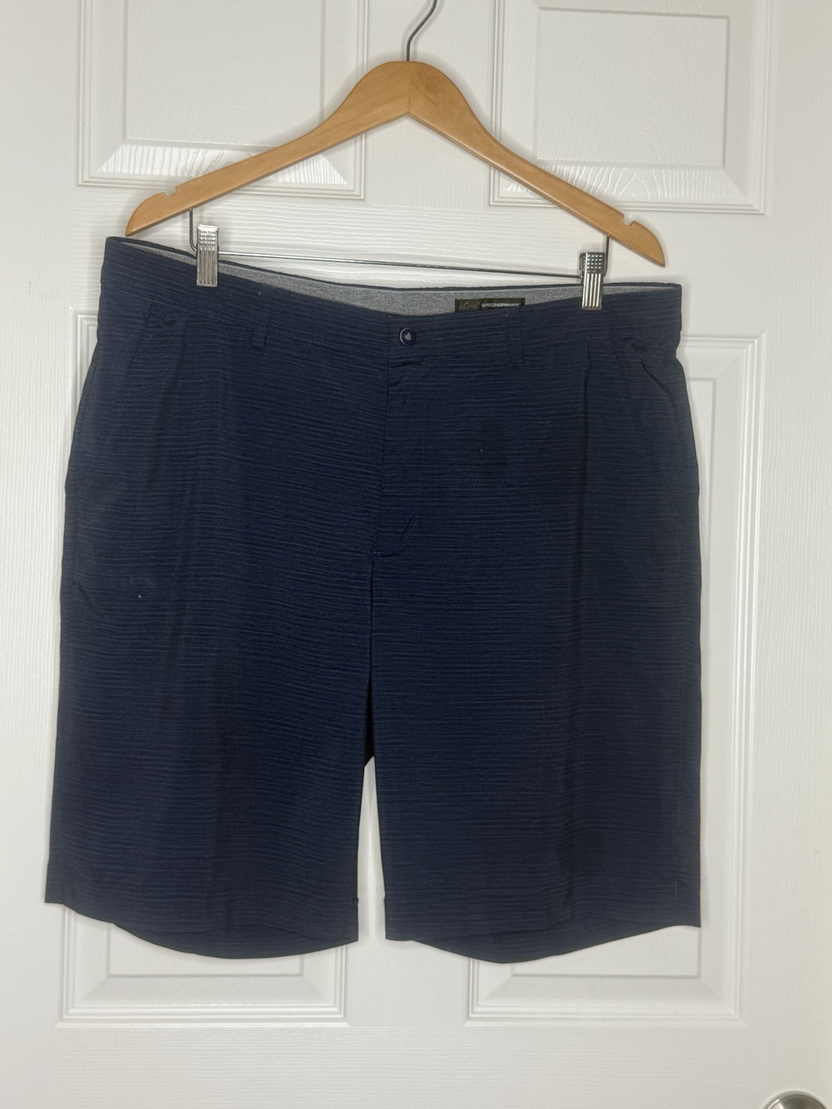 Greg Norman Mens Blue Chino Shorts Regular Fit 10″ Inseam Stretch Flat Front