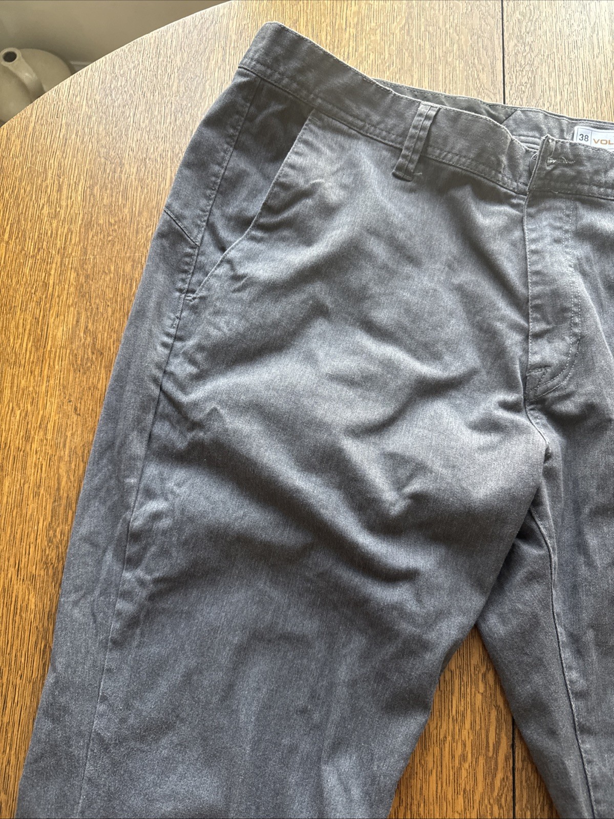 Volcom Pants Gray Flat Front Men’s Size 38×33 True to this