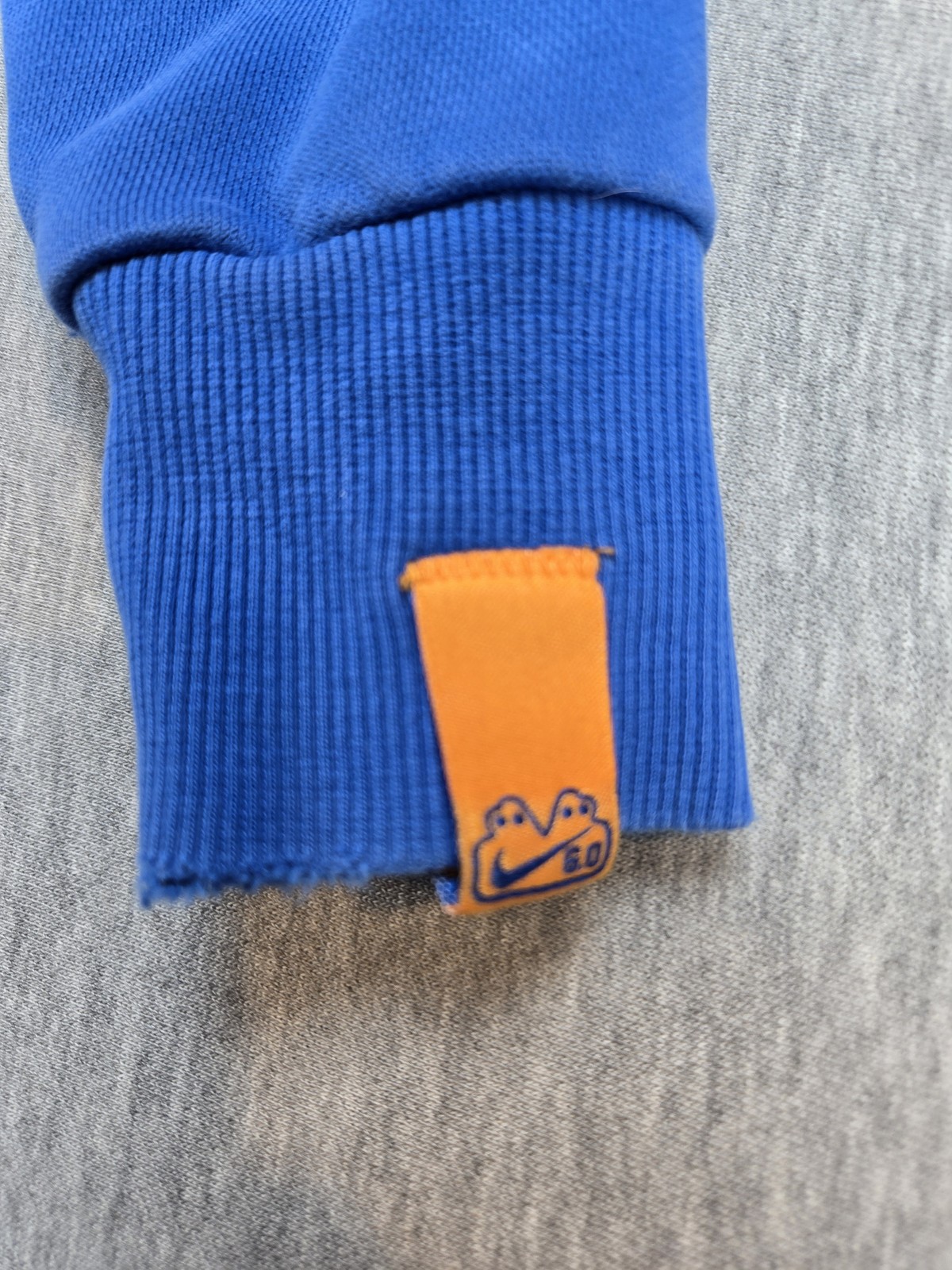 Nike 6.0 Hoodie Mens Medium Blue Full Zip Skateboarding Sweatshirt Drawstring