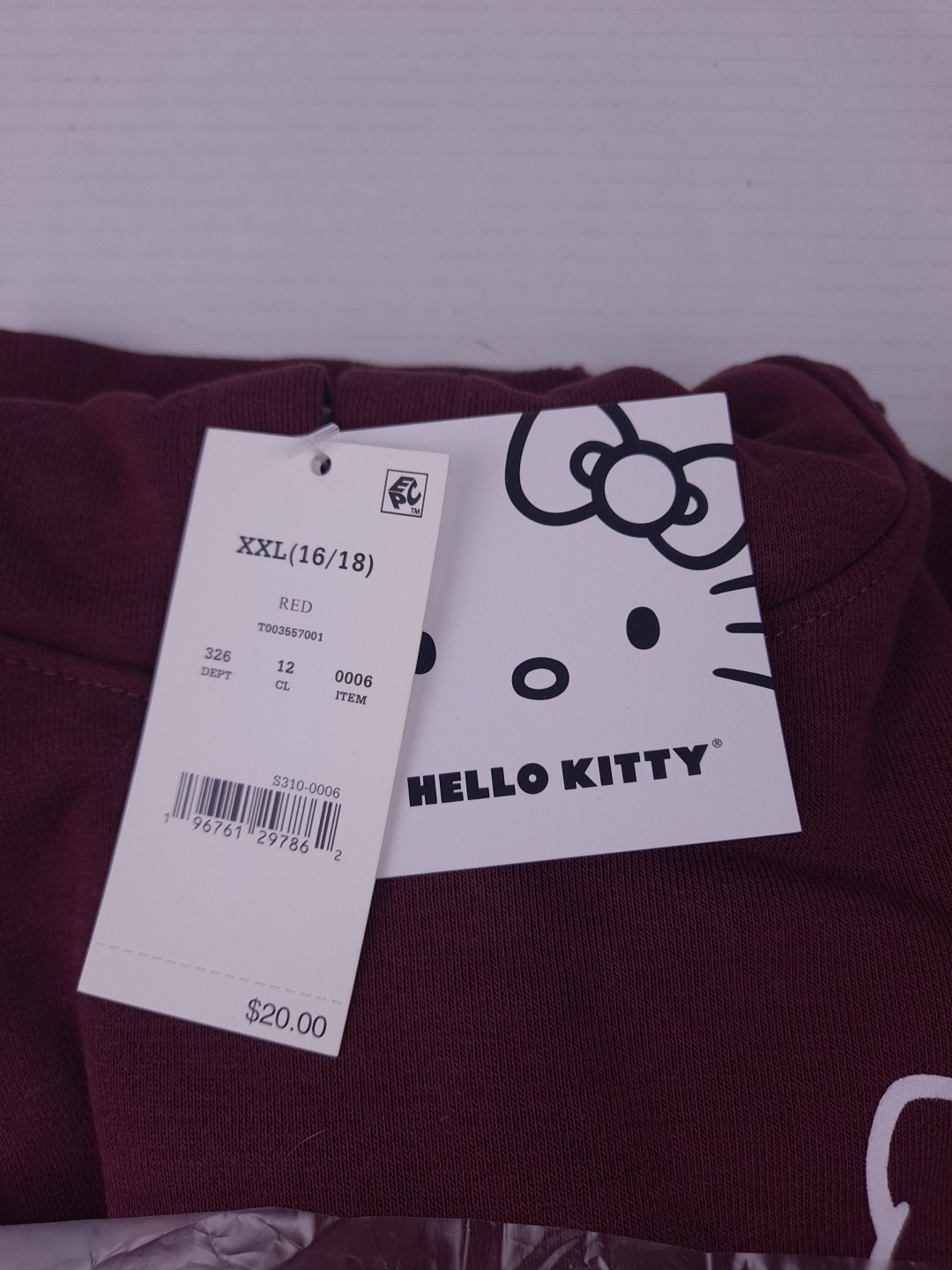 Sanrio Hello Kitty Cherry Bow Oversized Sweatshirt Hoodie Size 16/18 XXL – NWT