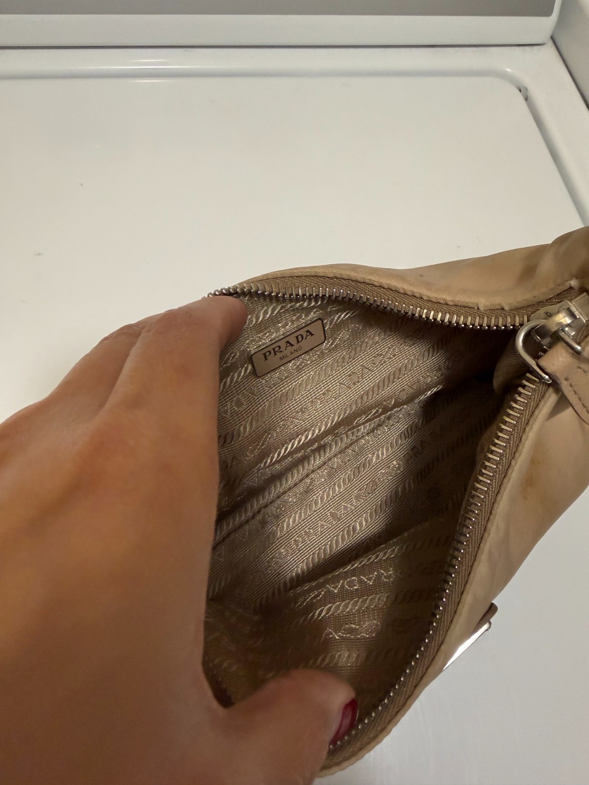 100% Authentic Prada Re-Edition 2005 Re-Nylon bag in Nude