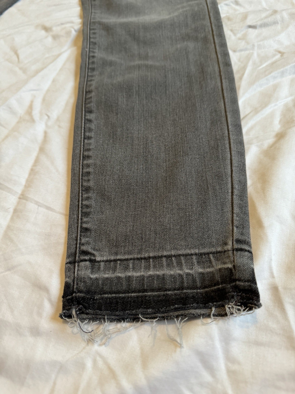 Vintage Mossimo Denim High Rise Gray Power Stretch Jegging Jeans Raw Hem