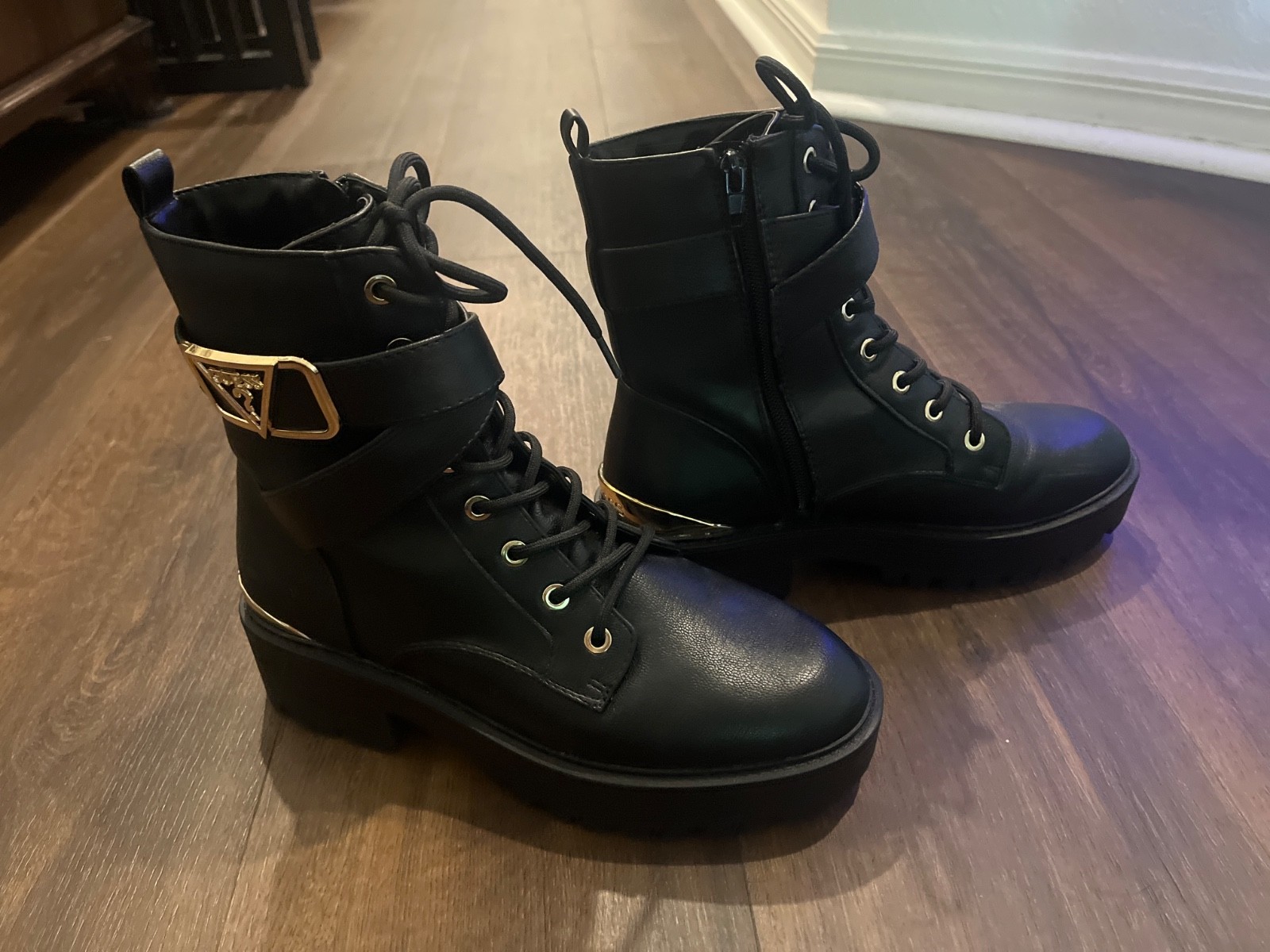 black leather guess boots women size 8