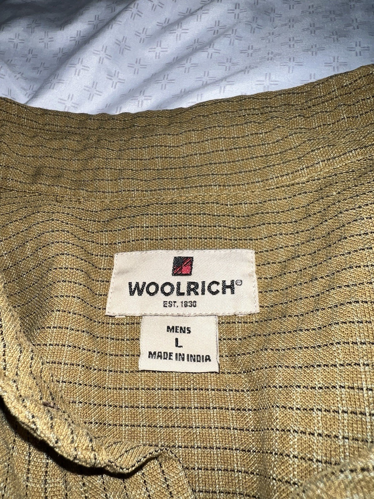 Woolrich Mens Camp Shirt L Mustard Olive Textured Short Sleeve Button Up Modal
