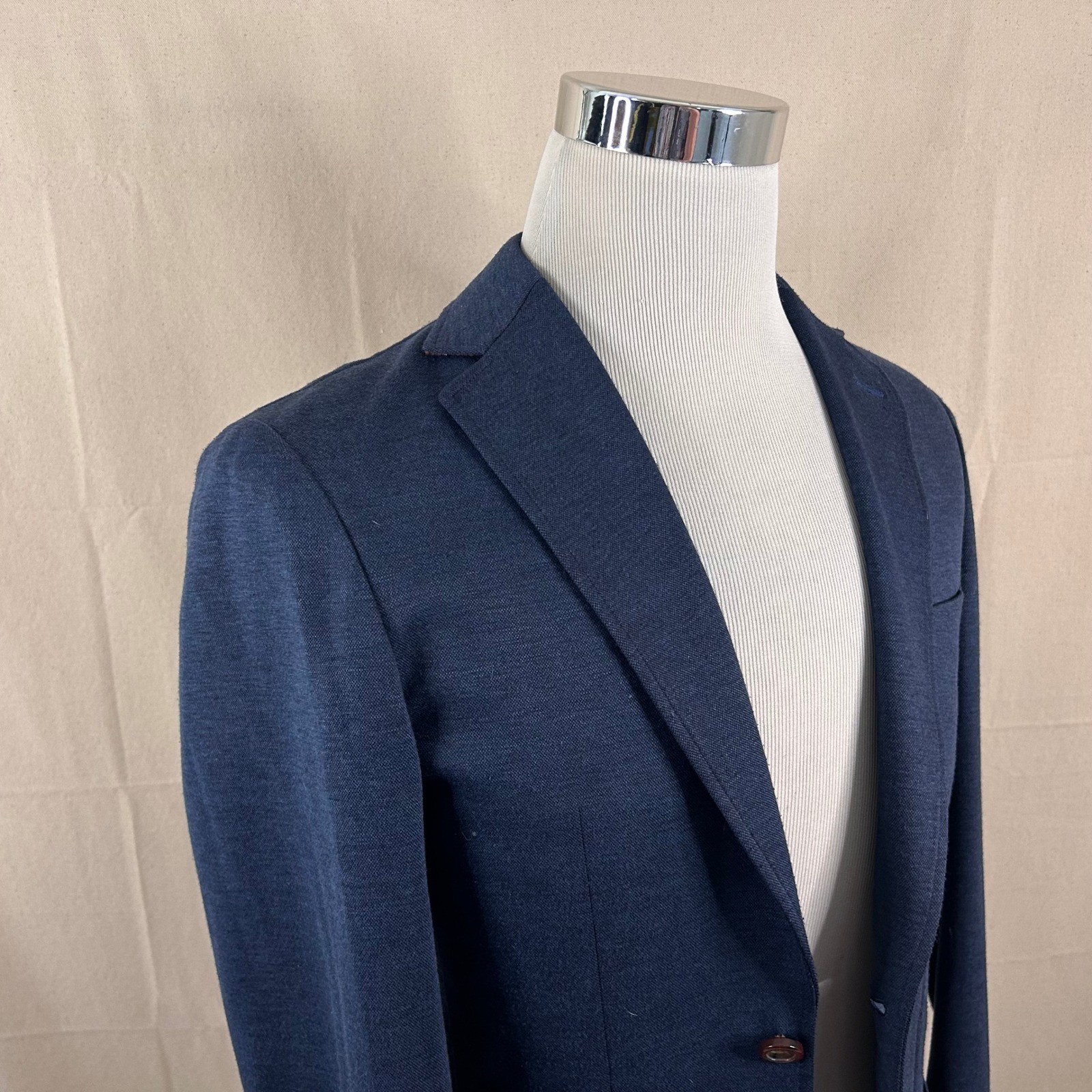 Trunk Club Custom 36R Sport Coat Dark Blue Two Button Vented Trevira Rayon
